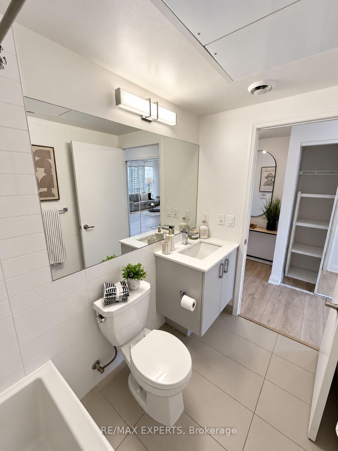 Photo 15 of Unit 1902, 30 Gibbs Road, Etobicoke, Islington-City Centre West — HOMEH