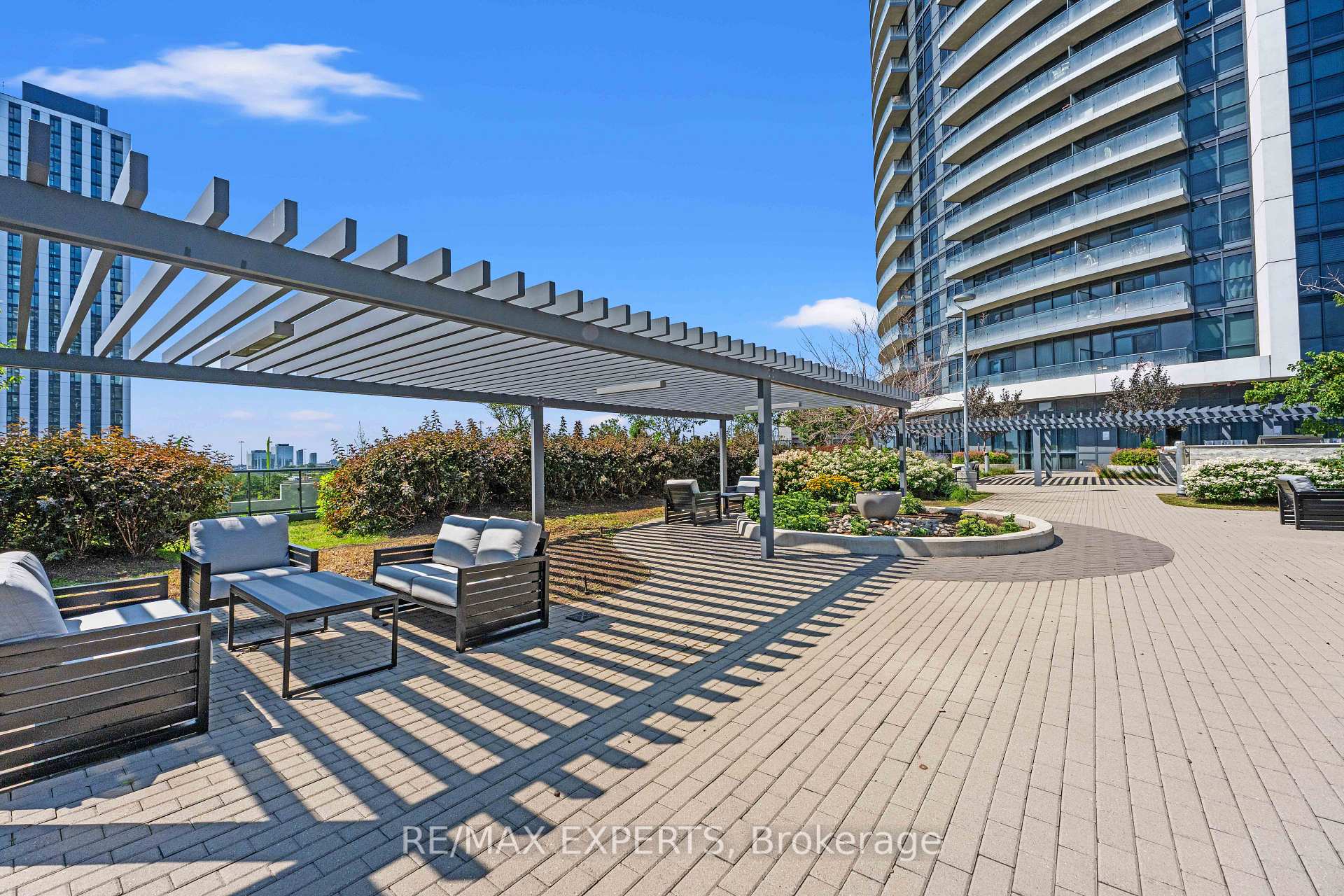 Photo 25 of Unit 1902, 30 Gibbs Road, Etobicoke, Islington-City Centre West — HOMEH