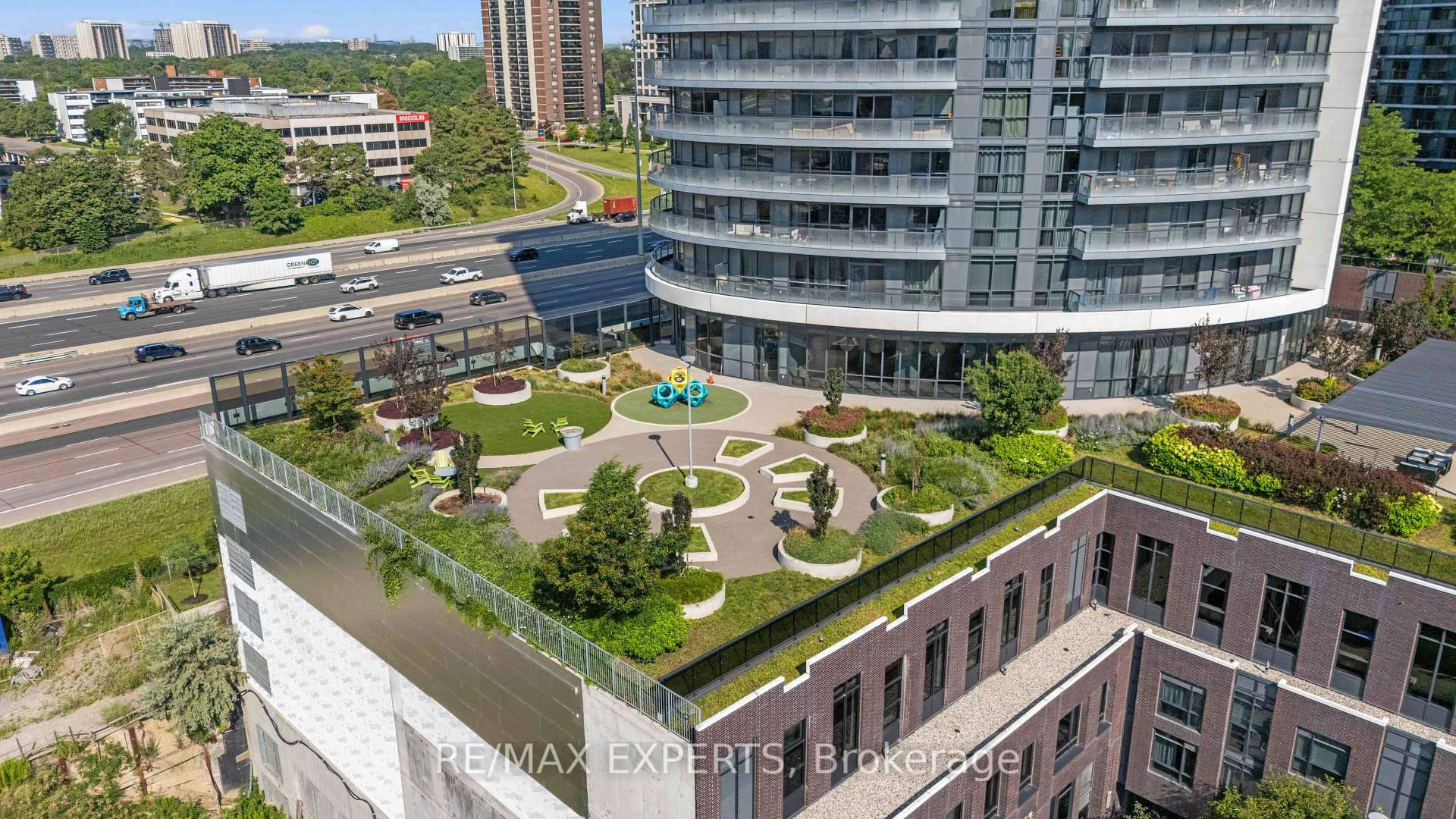 Photo 37 of Unit 1902, 30 Gibbs Road, Etobicoke, Islington-City Centre West — HOMEH