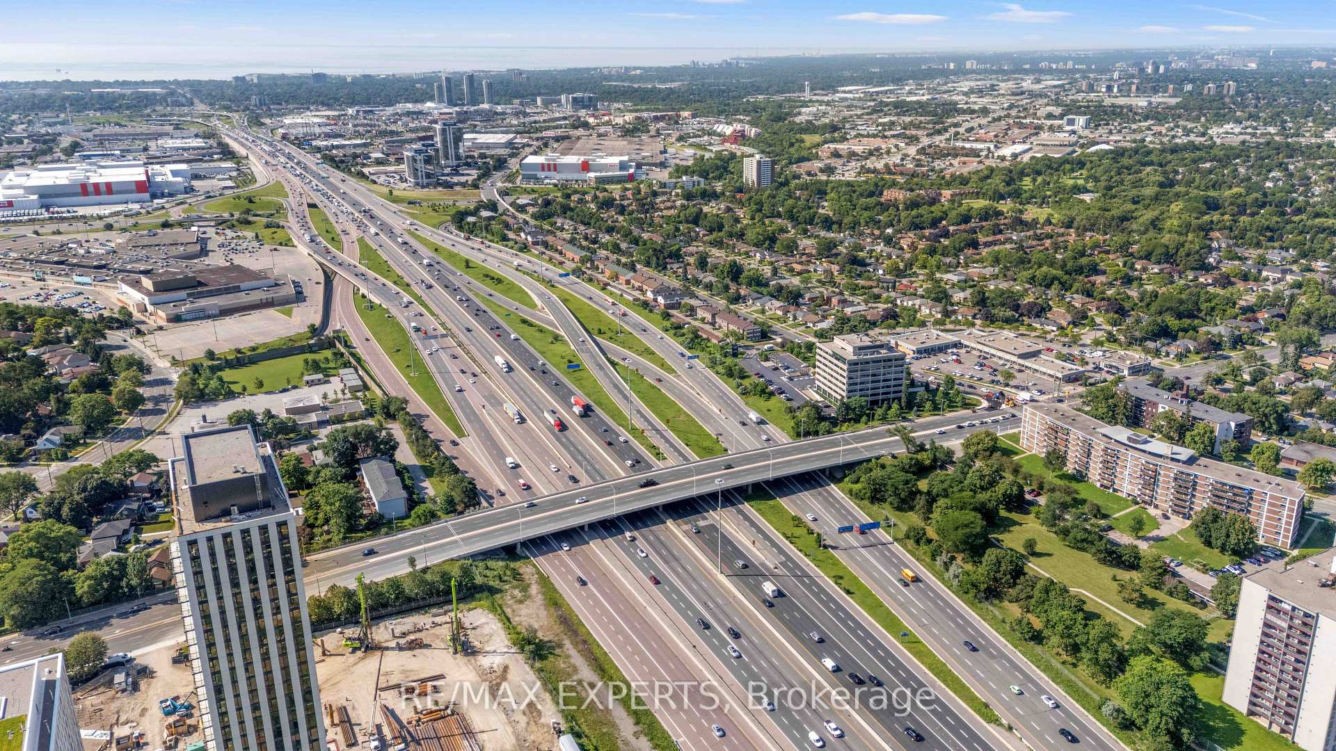 Photo 40 of Unit 1902, 30 Gibbs Road, Etobicoke, Islington-City Centre West — HOMEH