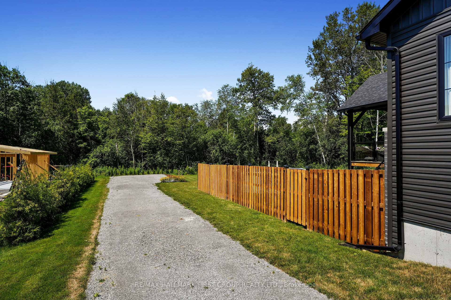 Photo 48 of 137 Ridgeline Drive, Alnwick/Haldimand, Grafton — HOMEH
