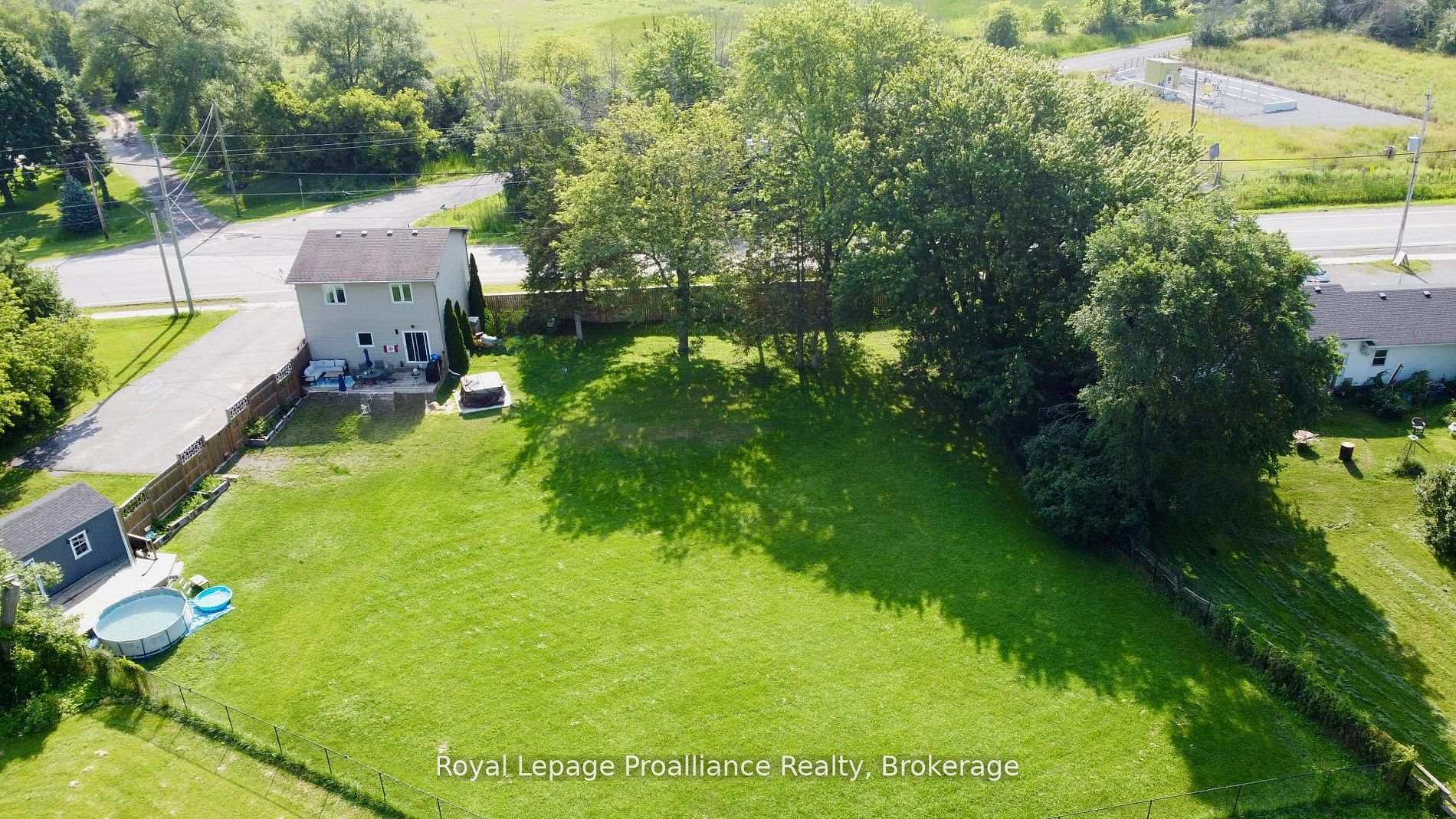 Photo 6 of 465 Cannifton Road, Belleville, Thurlow Ward — HOMEH