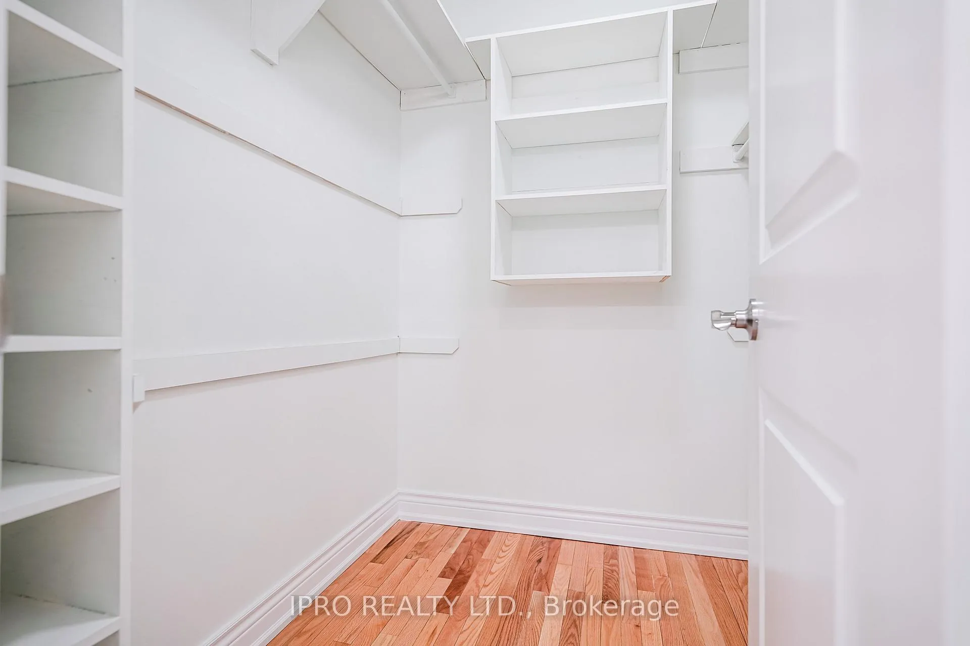 Photo 28 of 208 Goodman Drive, Oshawa, McLaughlin — HOMEH