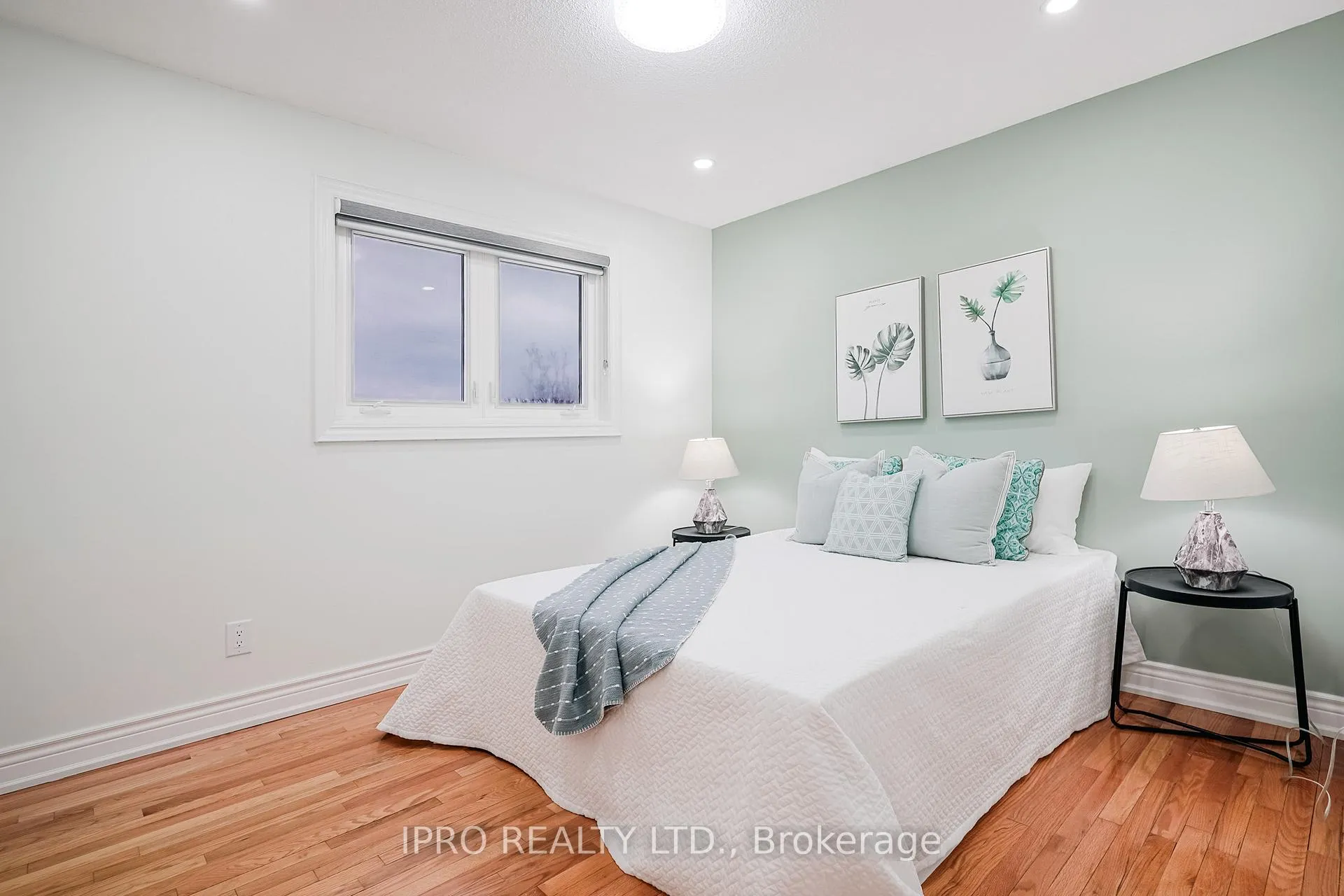 Photo 30 of 208 Goodman Drive, Oshawa, McLaughlin — HOMEH