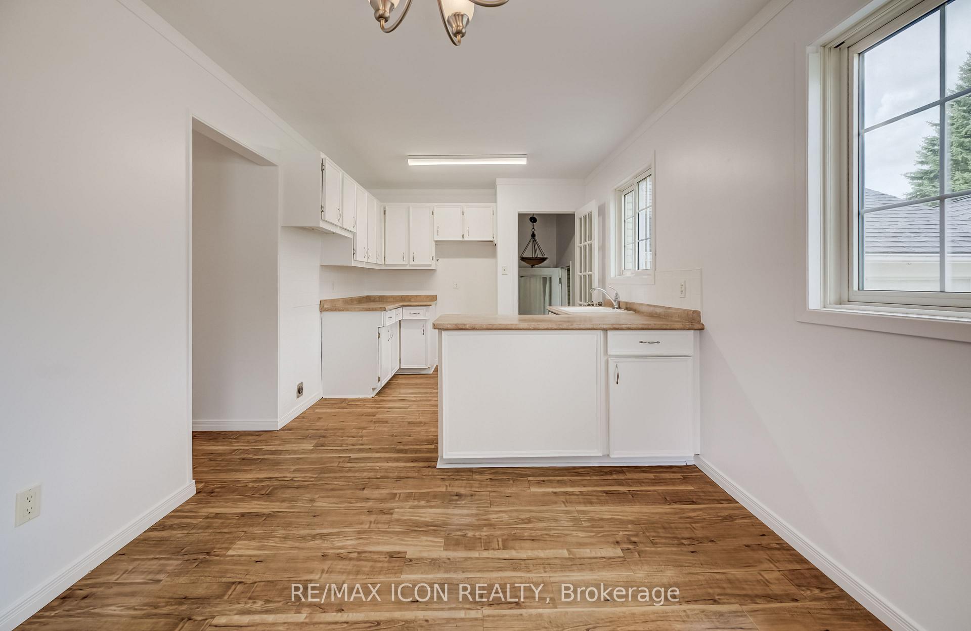 Photo 9 of 315 Perth Street, Wellington North, Mount Forest — HOMEH