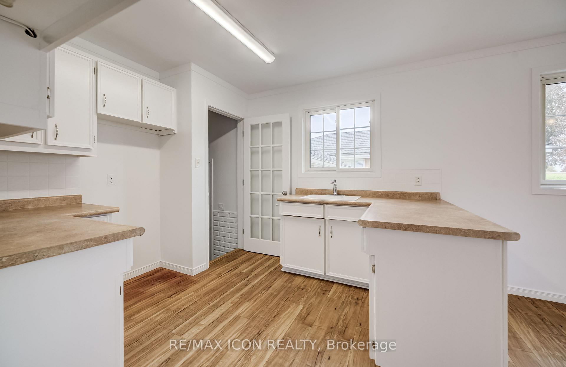 Photo 12 of 315 Perth Street, Wellington North, Mount Forest — HOMEH