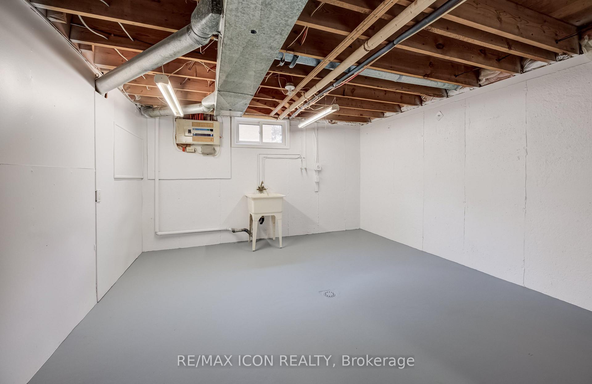 Photo 31 of 315 Perth Street, Wellington North, Mount Forest — HOMEH