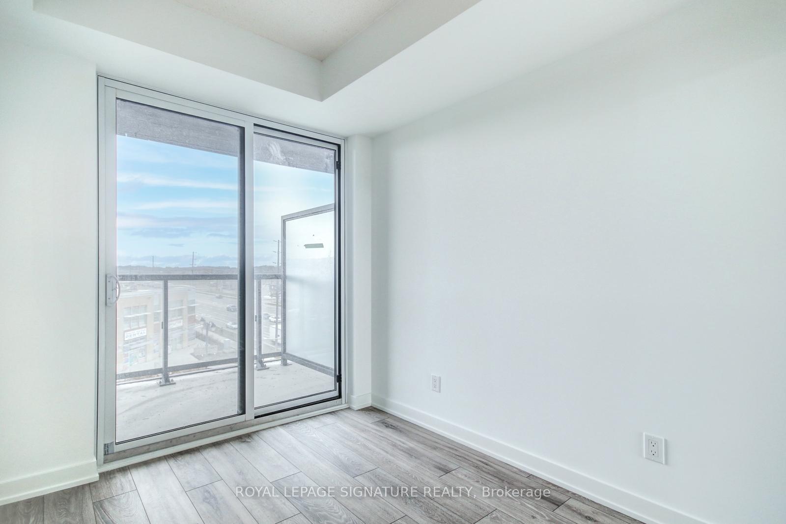 Photo 7 of Unit B503, 3200 Dakota Common, Burlington, Alton — HOMEH