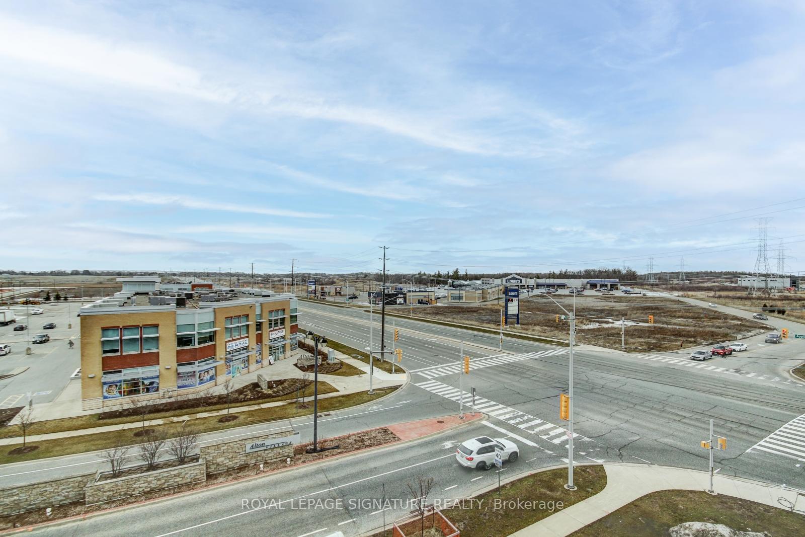 Photo 9 of Unit B503, 3200 Dakota Common, Burlington, Alton — HOMEH