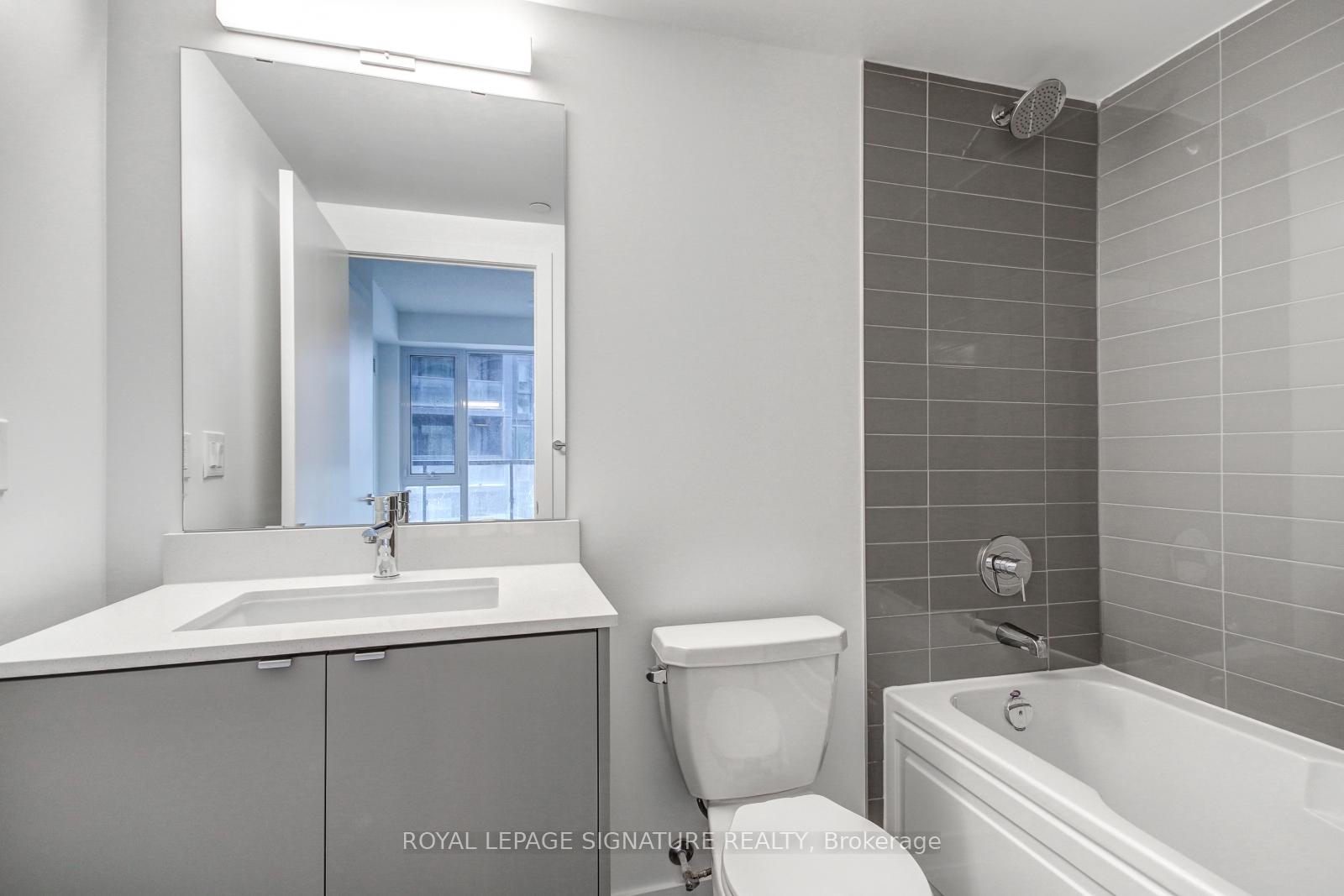 Photo 18 of Unit B503, 3200 Dakota Common, Burlington, Alton — HOMEH