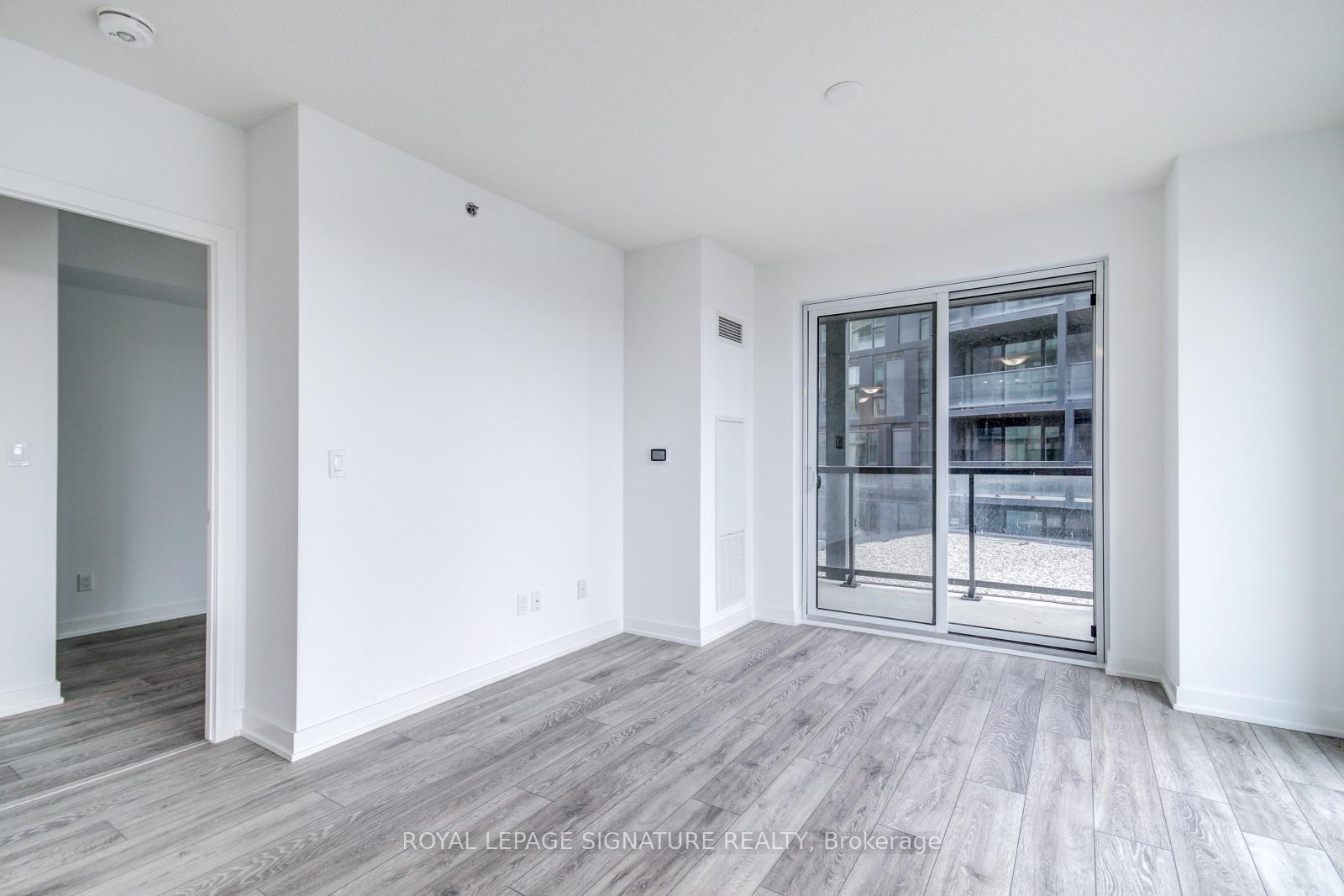 Photo 20 of Unit B503, 3200 Dakota Common, Burlington, Alton — HOMEH