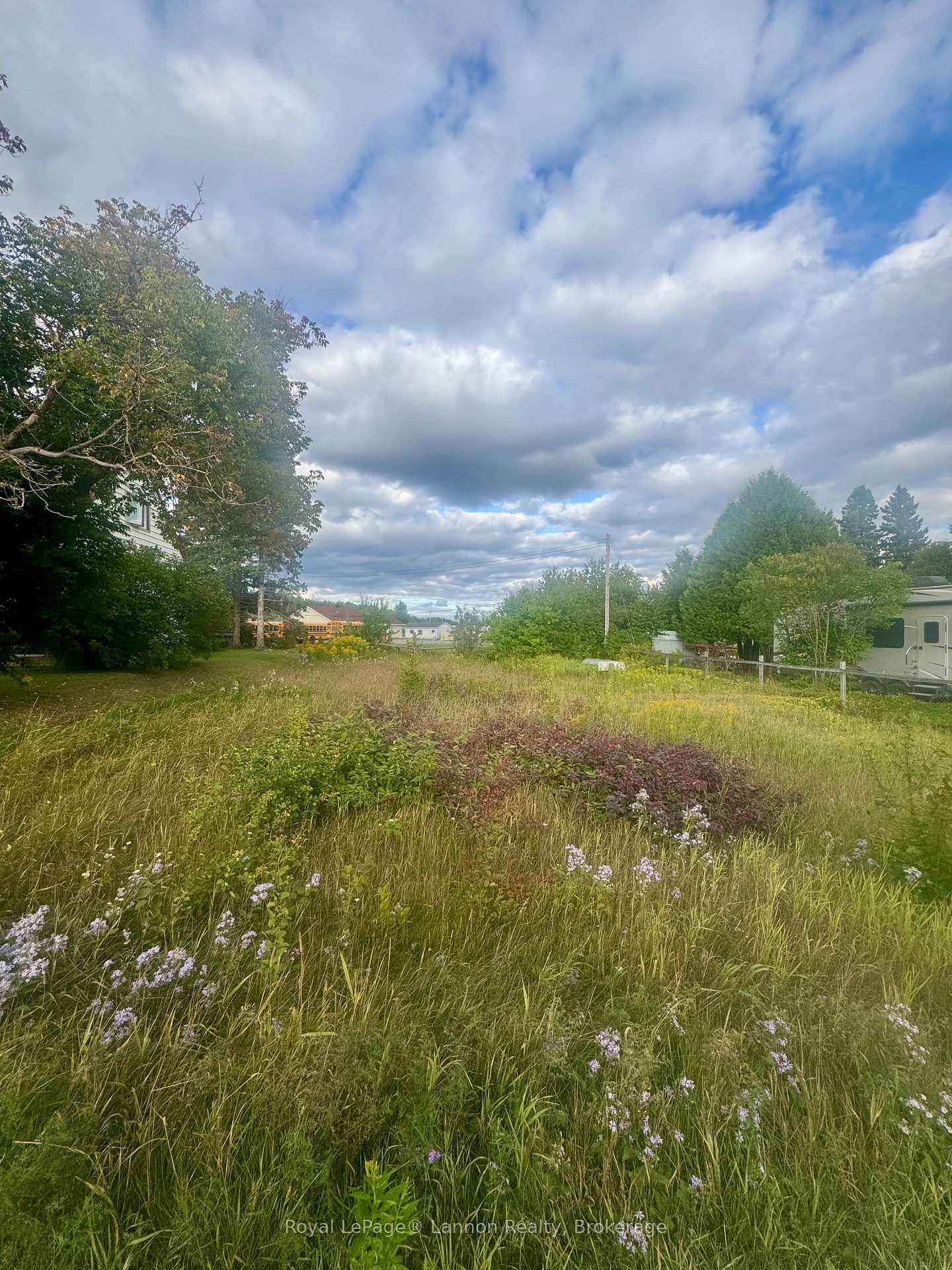 Photo 1 of 126 John Street, Nipigon — HOMEH
