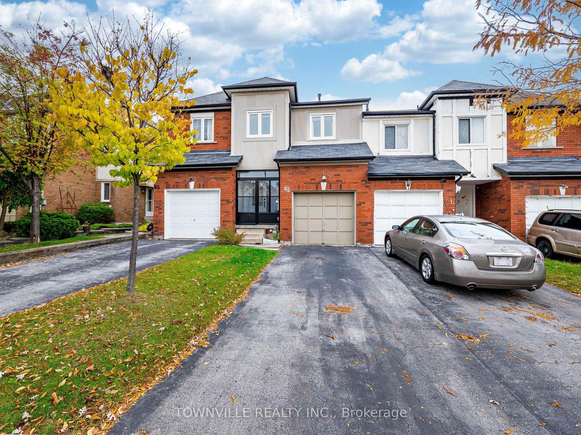 Photo 1 of 63 Ural Circle, Brampton, Sandringham-Wellington — HOMEH