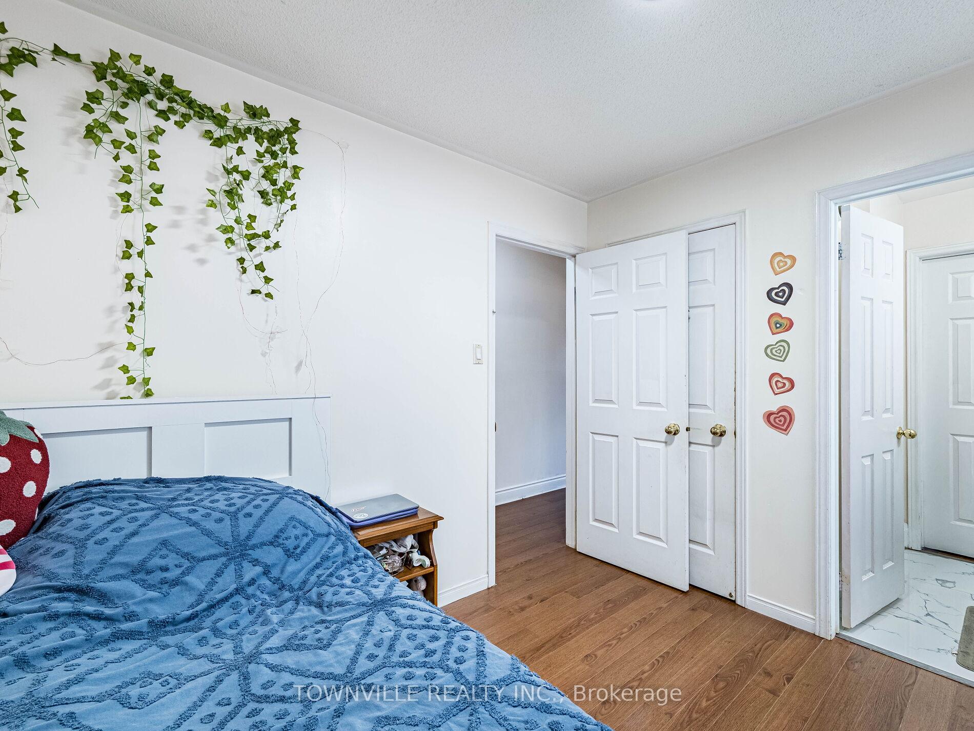 Photo 18 of 63 Ural Circle, Brampton, Sandringham-Wellington — HOMEH
