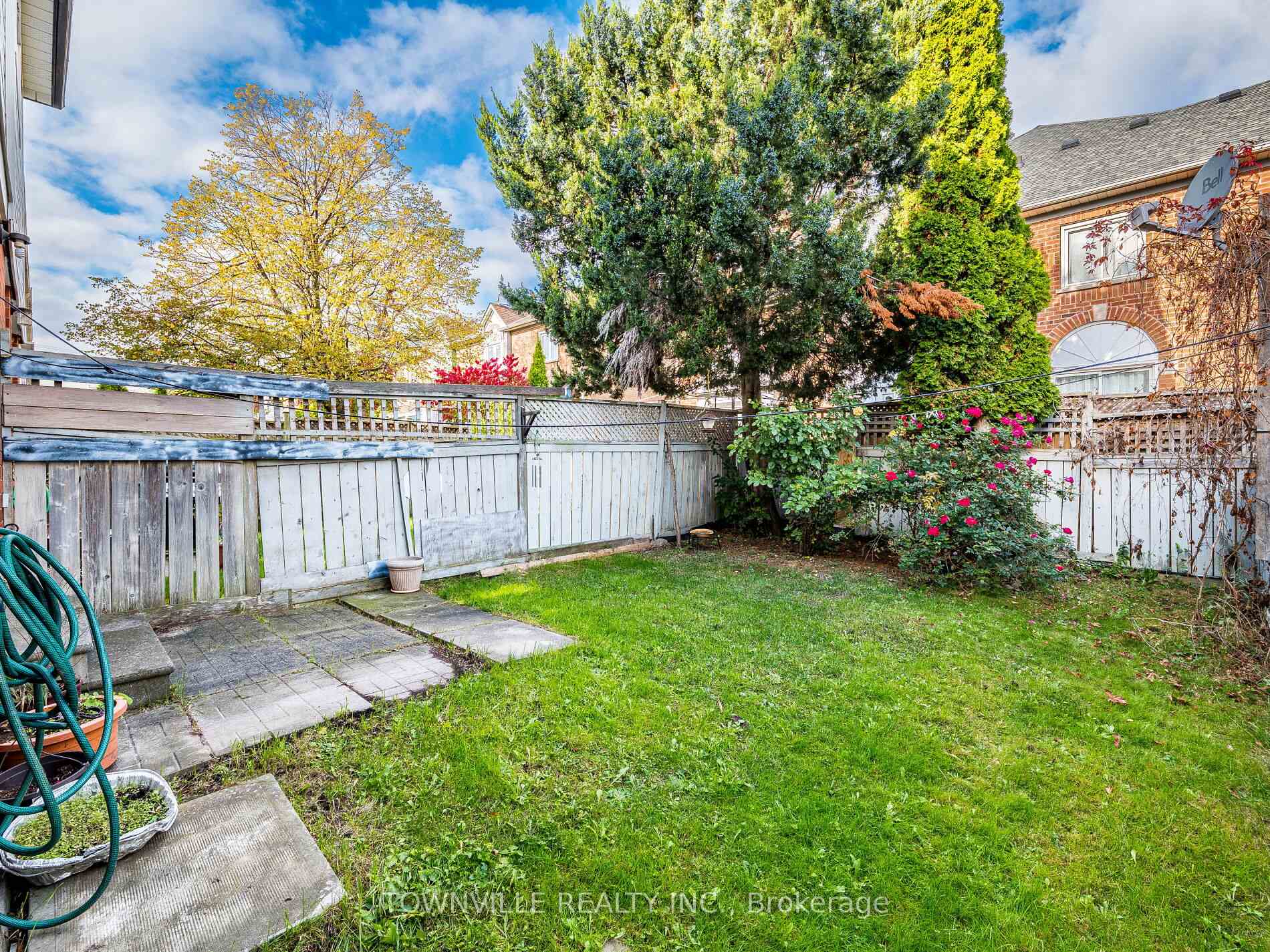 Photo 27 of 63 Ural Circle, Brampton, Sandringham-Wellington — HOMEH