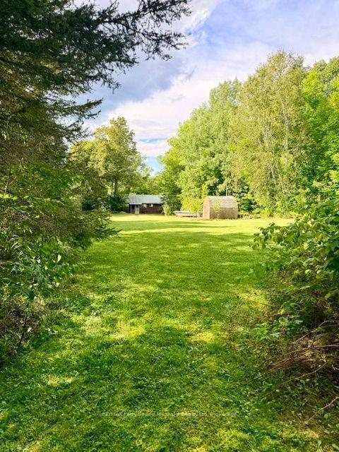 Photo 3 of 220 East Whalley Lake Road E, Magnetawan — HOMEH