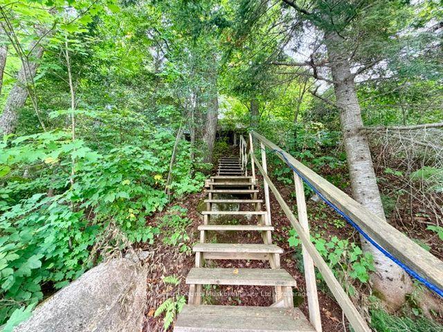 Photo 23 of 220 East Whalley Lake Road E, Magnetawan — HOMEH