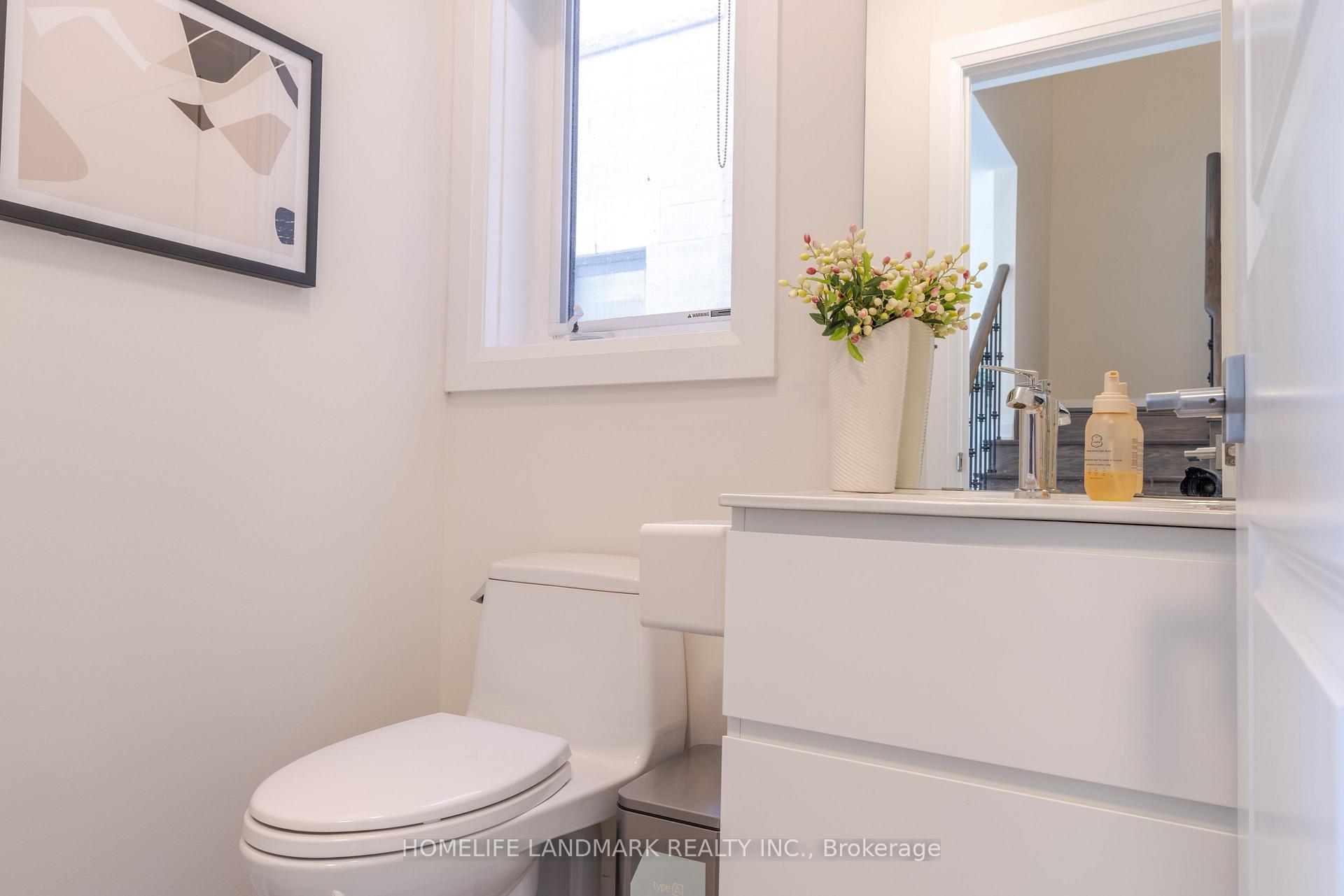 Photo 19 of 62 Harold Lawrie Lane, Markham, Aileen-Willowbrook — HOMEH