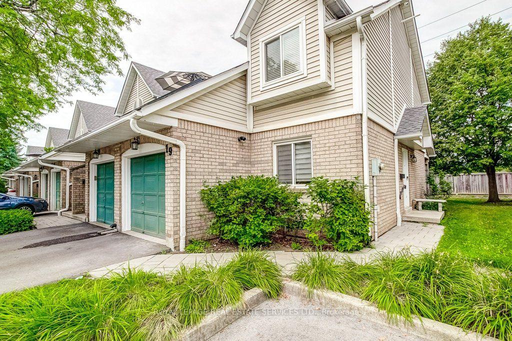 Photo 2 of Unit 19, 2530 Northampton Boulevard, Burlington, Headon — HOMEH