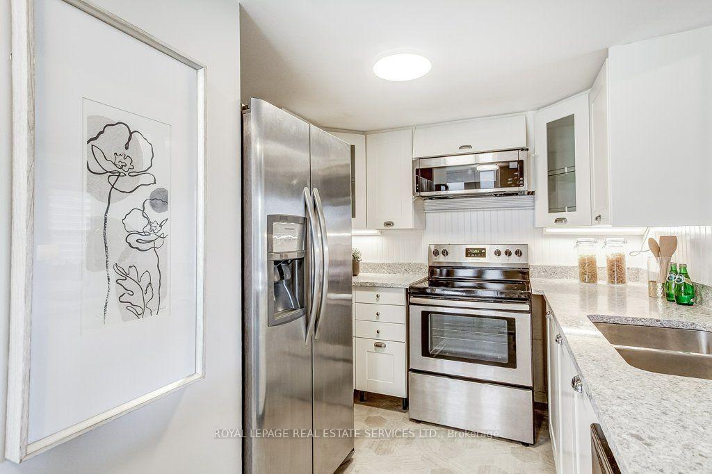 Photo 9 of Unit 19, 2530 Northampton Boulevard, Burlington, Headon — HOMEH