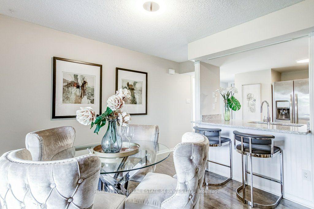 Photo 16 of Unit 19, 2530 Northampton Boulevard, Burlington, Headon — HOMEH