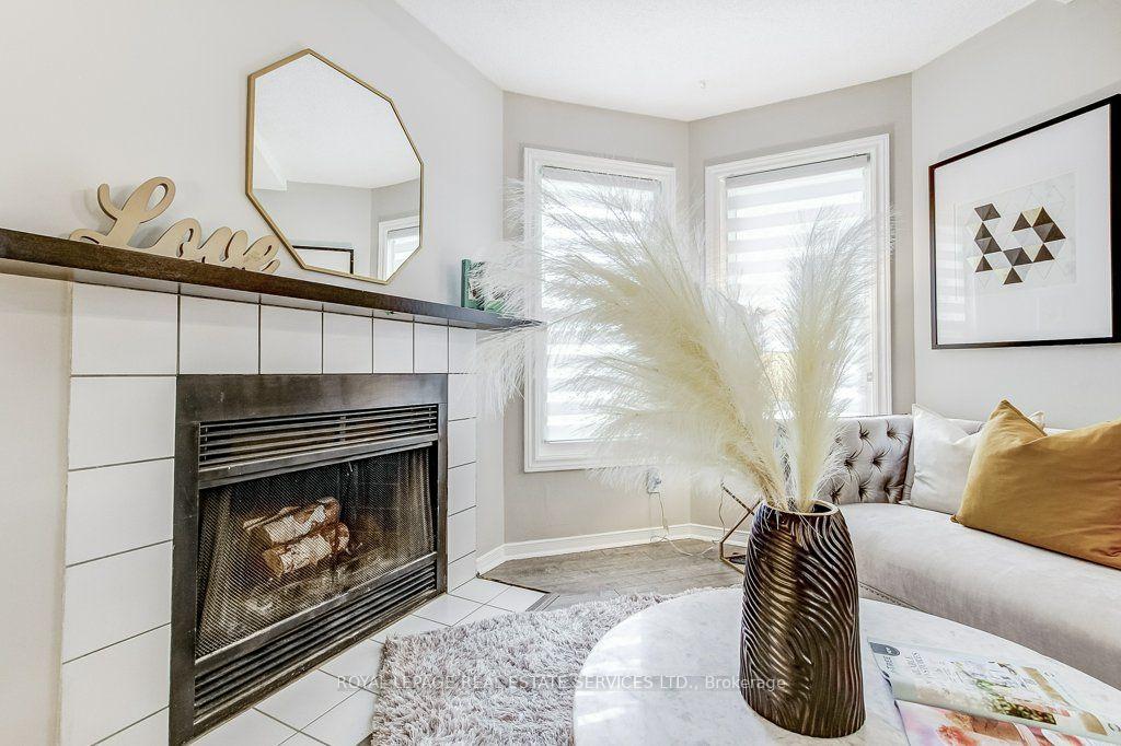 Photo 21 of Unit 19, 2530 Northampton Boulevard, Burlington, Headon — HOMEH