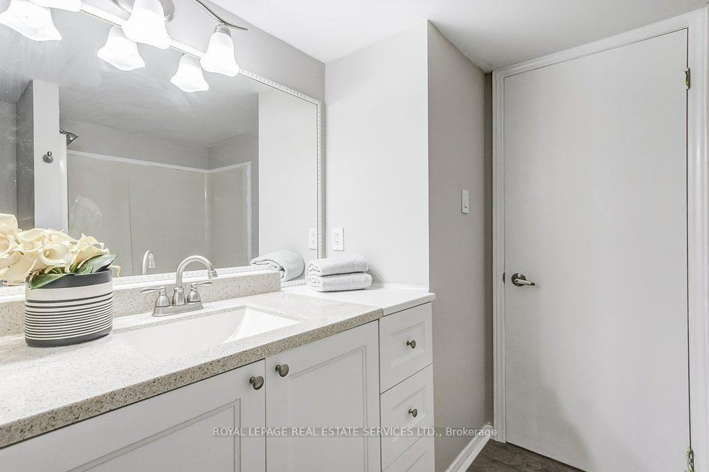 Photo 30 of Unit 19, 2530 Northampton Boulevard, Burlington, Headon — HOMEH