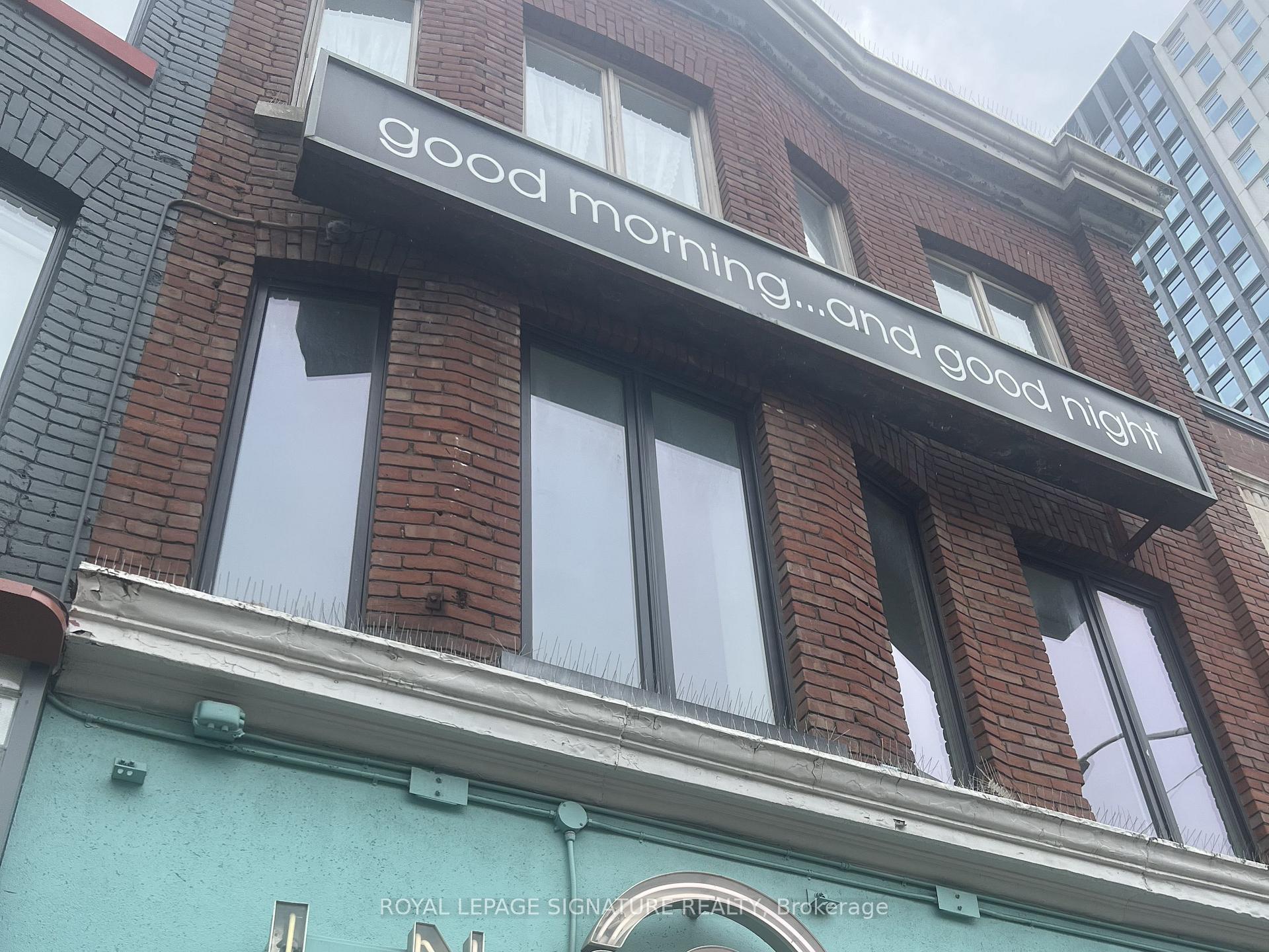 Photo 2 of Unit 3rd Floor, 563 Bloor Street W, Toronto, University — HOMEH