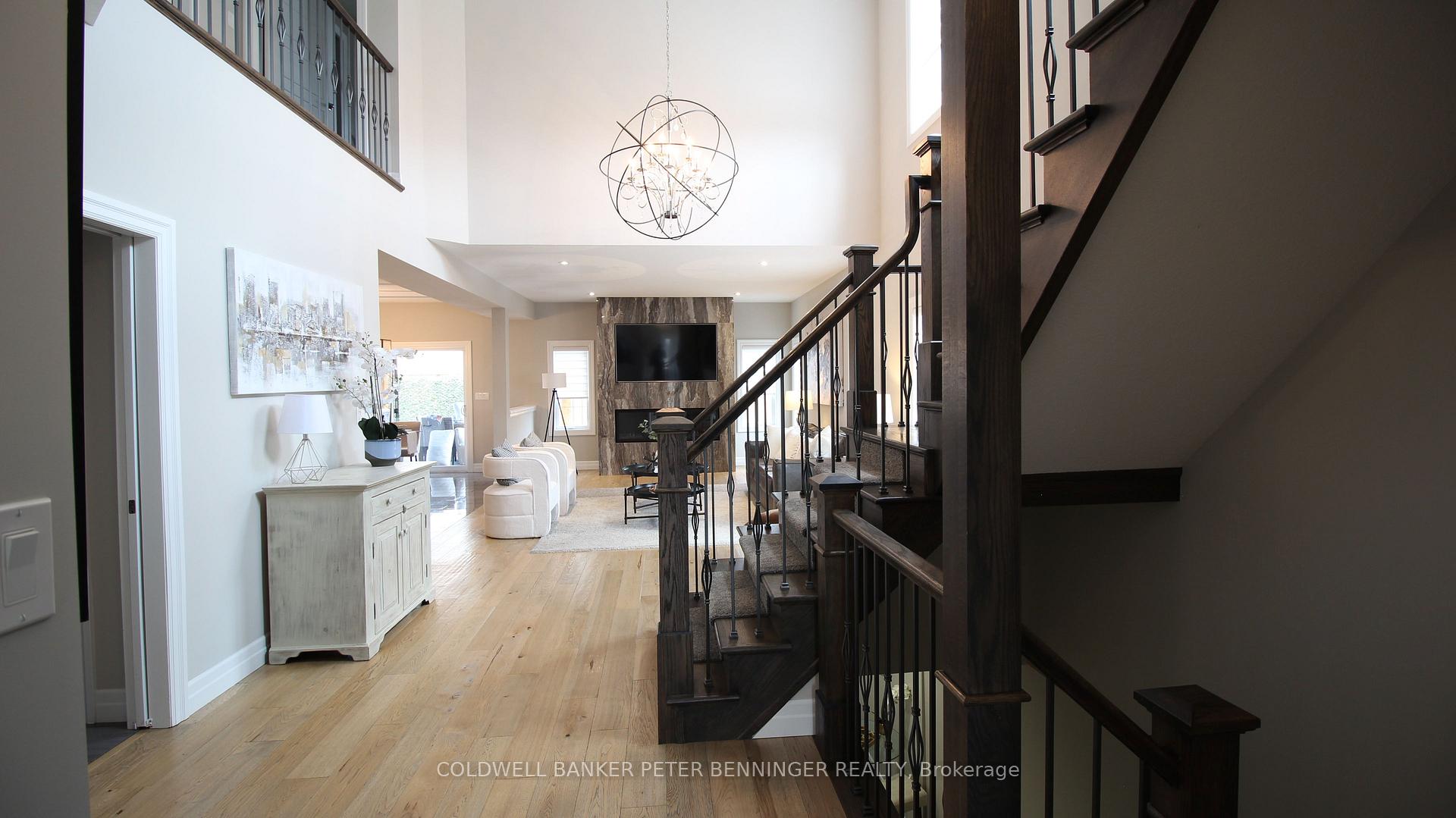 Photo 7 of 259 Falconridge Drive, Kitchener, Bridgeport — HOMEH