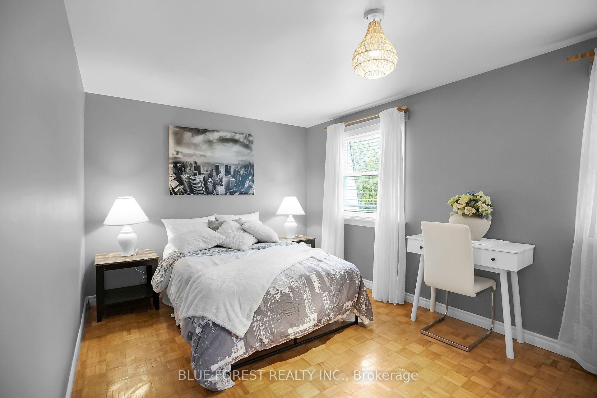Photo 21 of 9 Ardsley Road, London, North I — HOMEH
