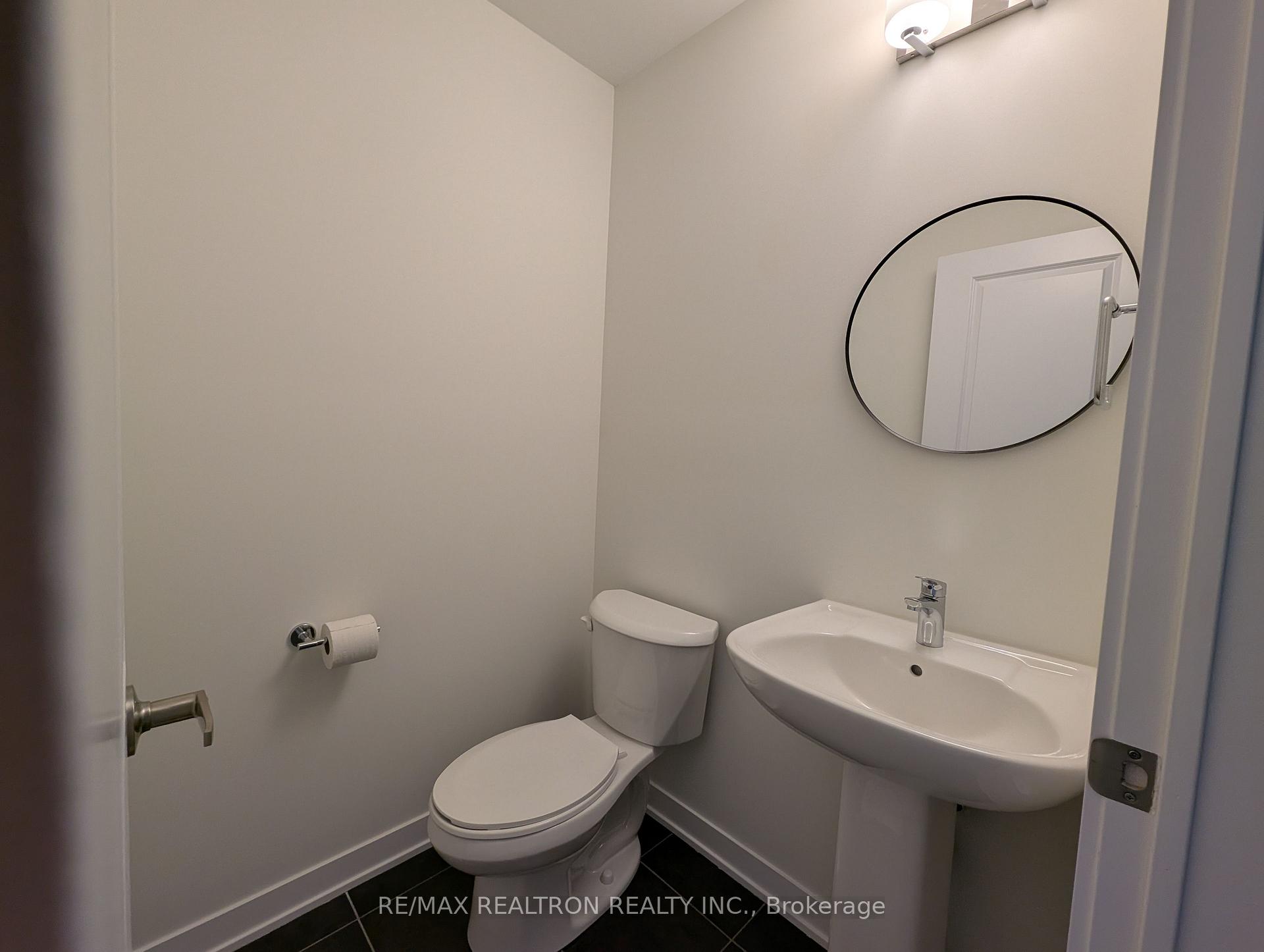 Photo 19 of 6 Harvey Bunker Crescent, Markham, Angus Glen — HOMEH