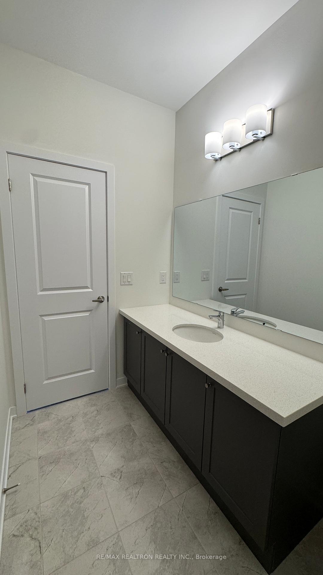 Photo 29 of 6 Harvey Bunker Crescent, Markham, Angus Glen — HOMEH