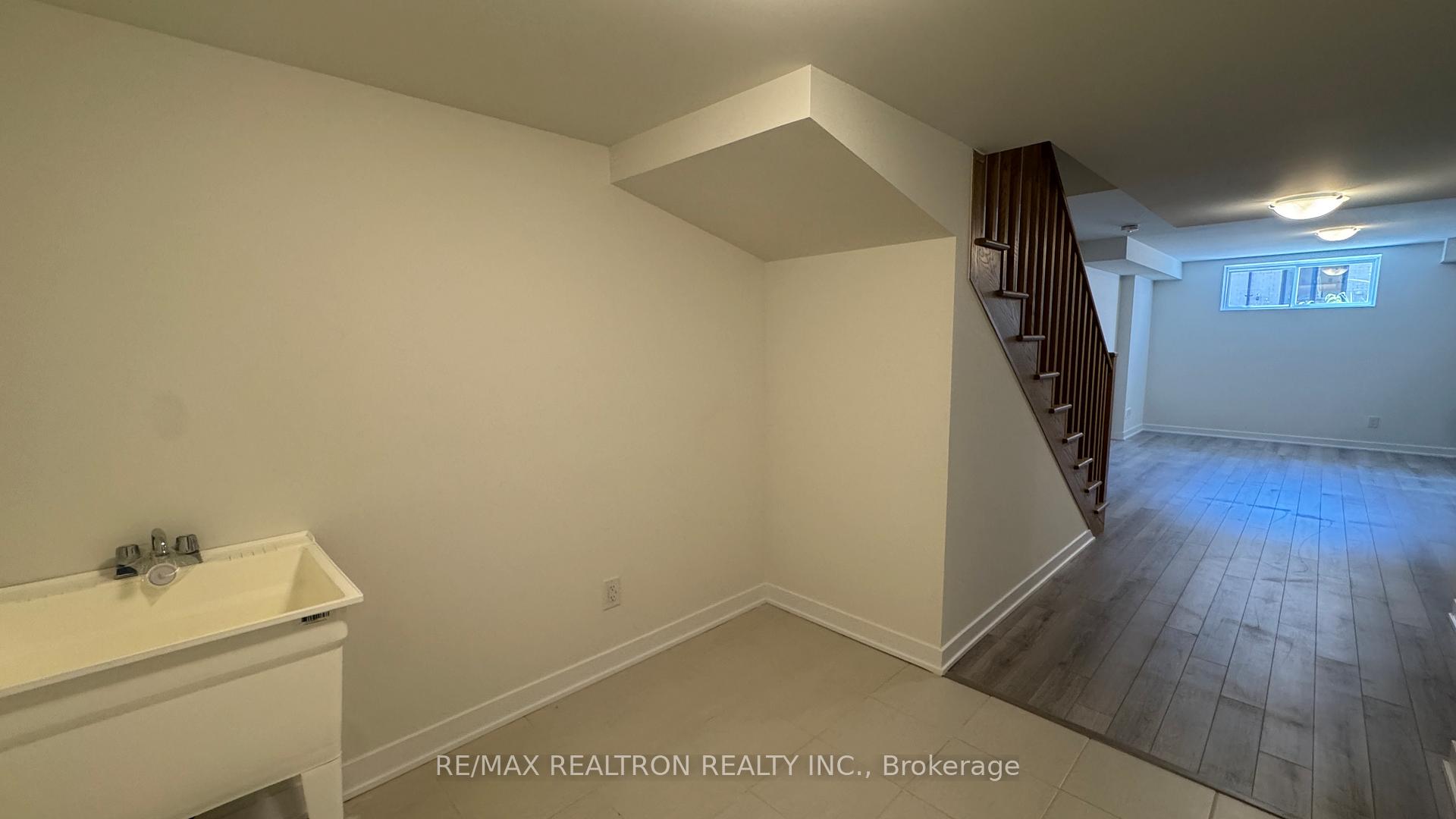 Photo 39 of 6 Harvey Bunker Crescent, Markham, Angus Glen — HOMEH