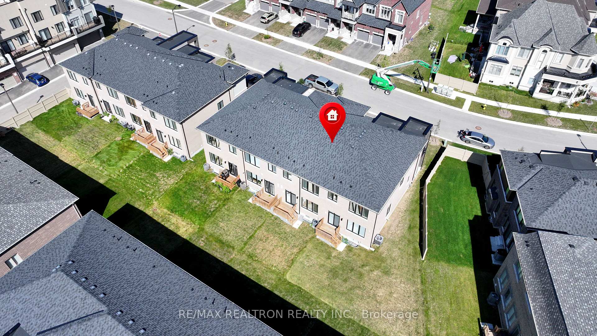 Photo 64 of 6 Harvey Bunker Crescent, Markham, Angus Glen — HOMEH