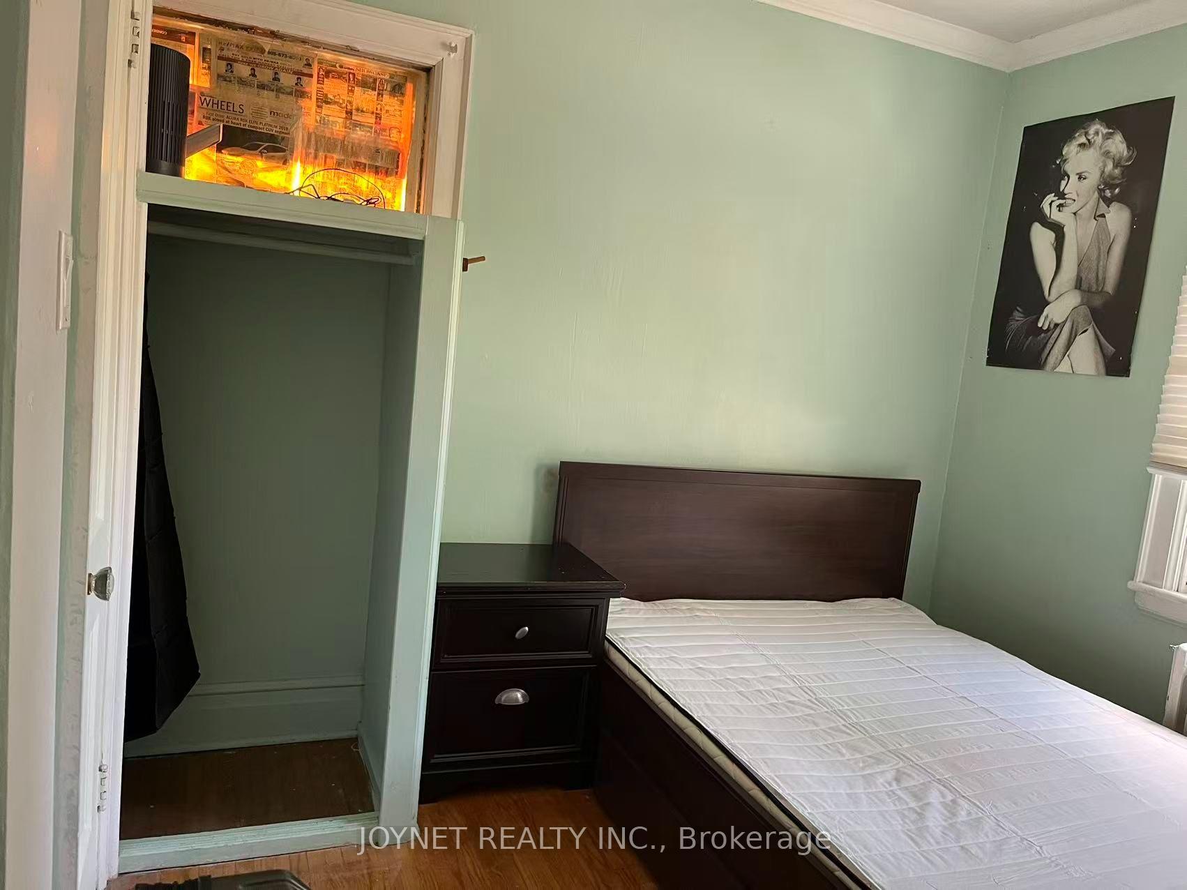 Photo 9 of 68 Whitton Road, Hamilton, Westdale — HOMEH