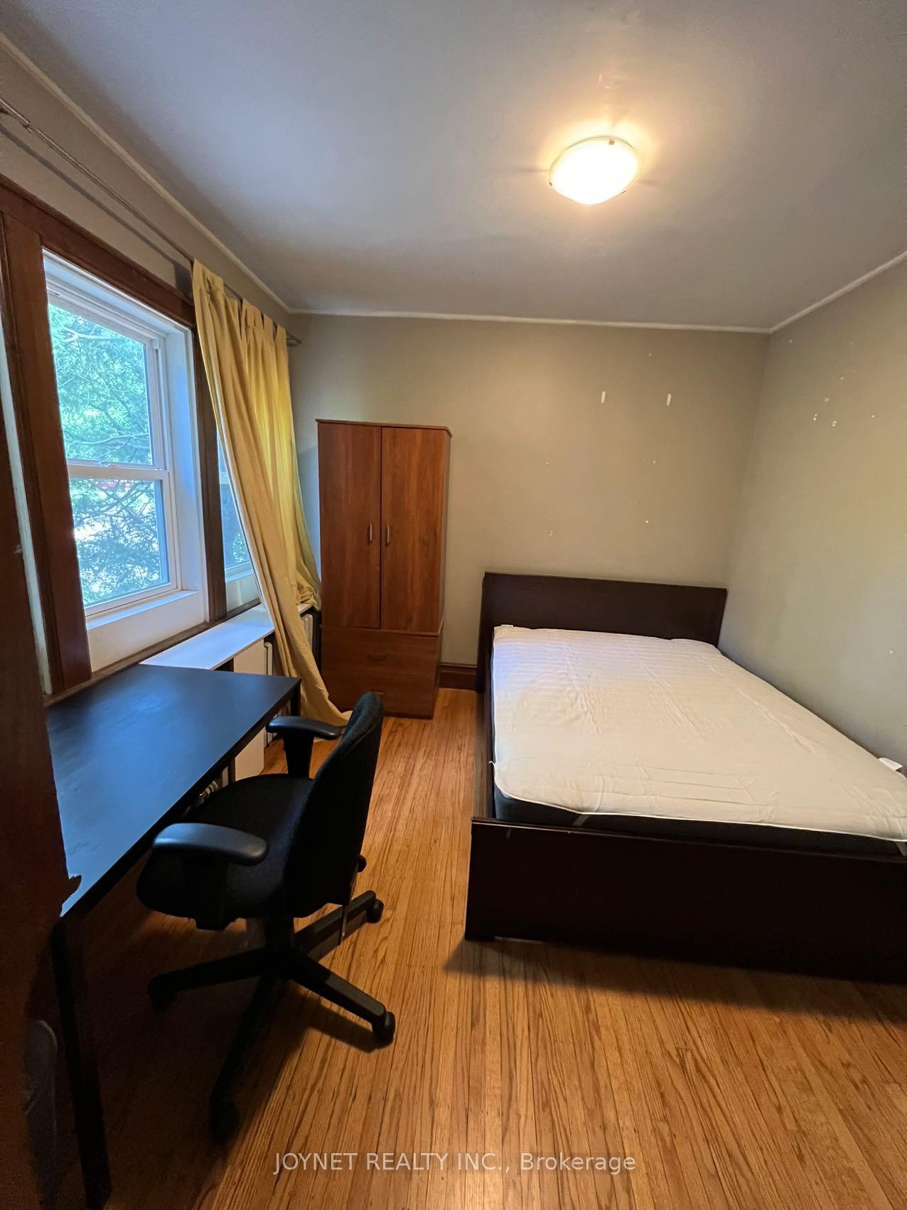 Photo 17 of 68 Whitton Road, Hamilton, Westdale — HOMEH
