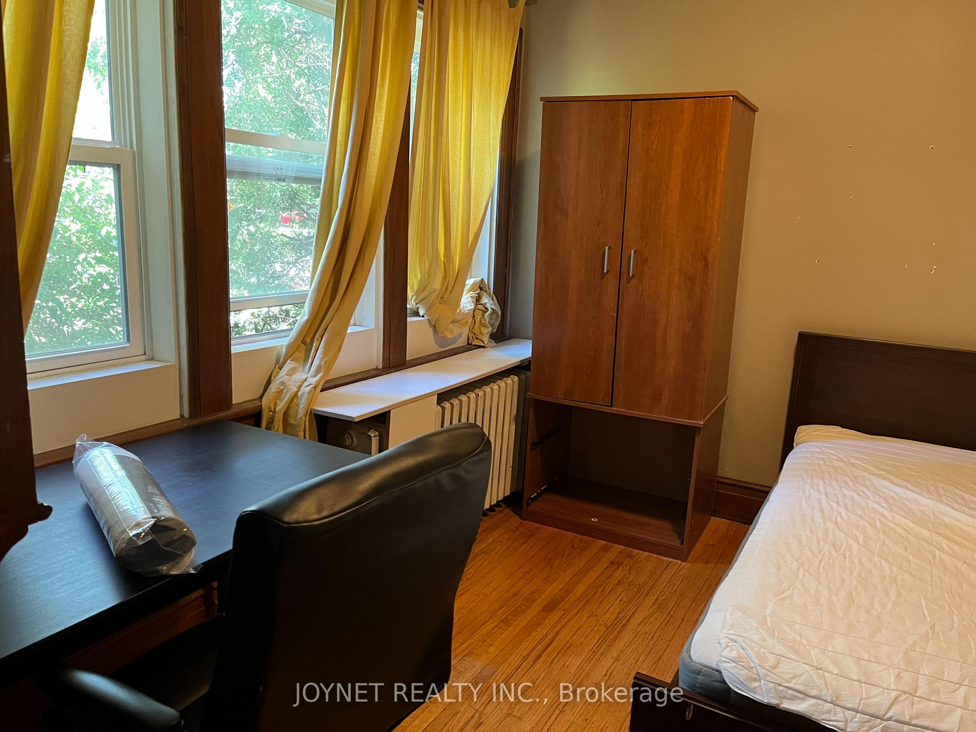 Photo 18 of 68 Whitton Road, Hamilton, Westdale — HOMEH