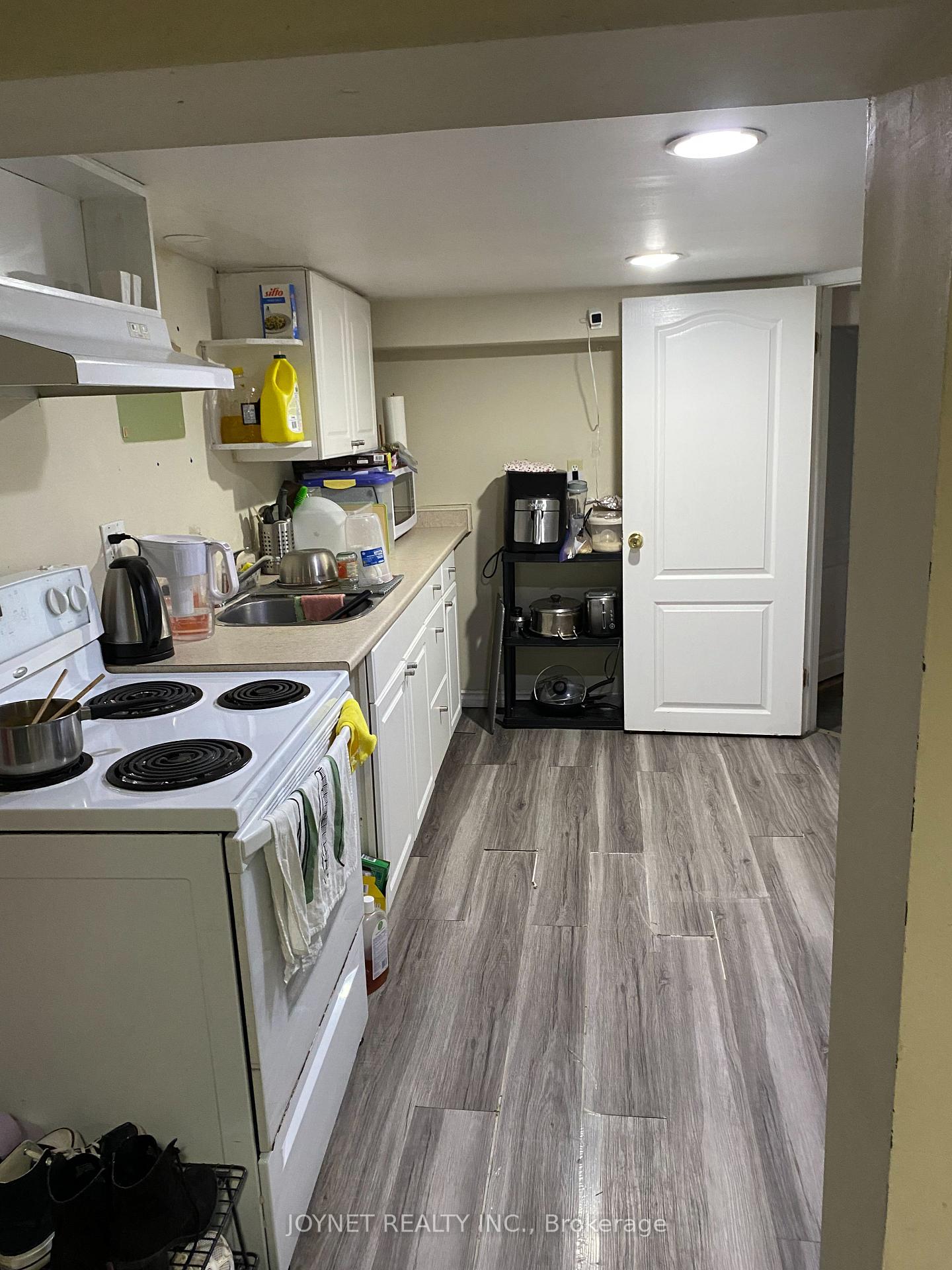 Photo 23 of 68 Whitton Road, Hamilton, Westdale — HOMEH