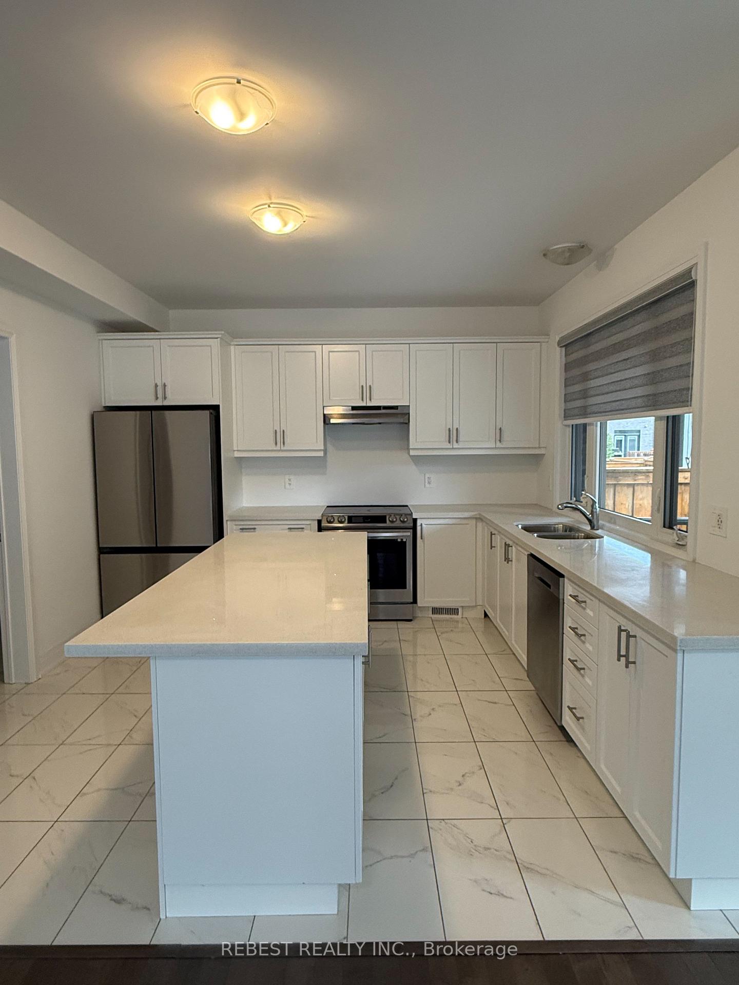 Photo 15 of 46 Franklin Trail, Barrie, Rural Barrie Southwest — HOMEH