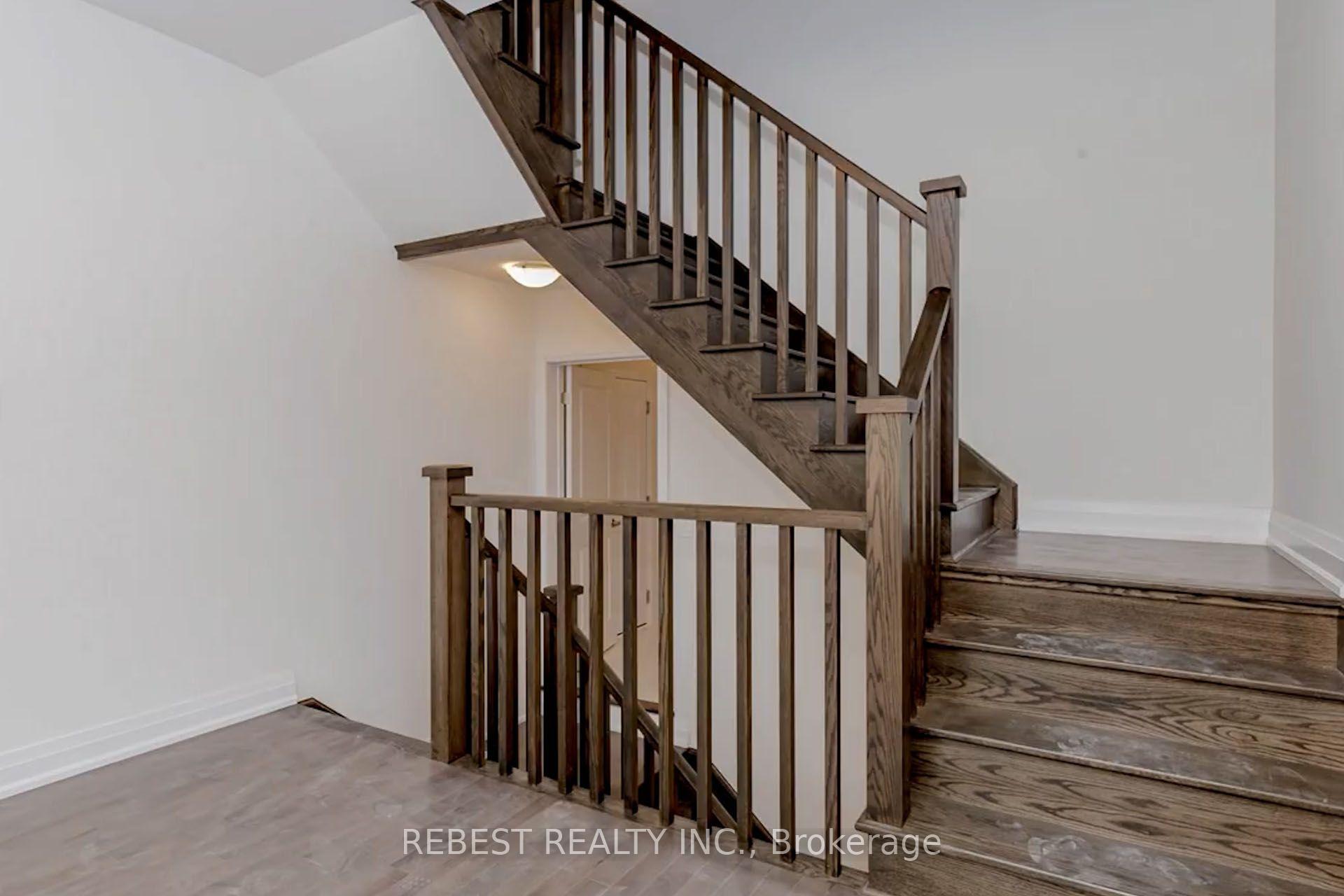Photo 20 of 46 Franklin Trail, Barrie, Rural Barrie Southwest — HOMEH