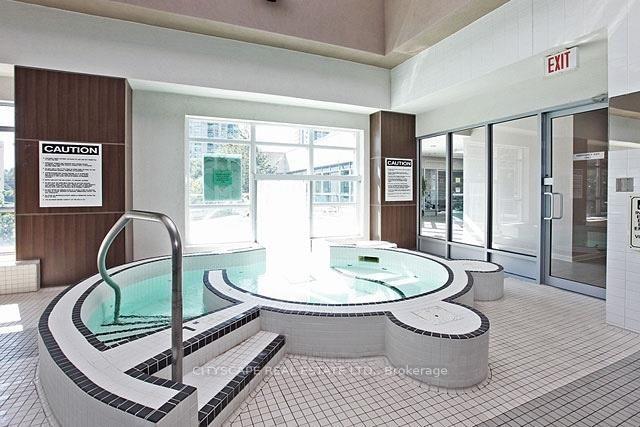 Photo 11 of Unit 1502, 33 Elm Drive, Mississauga, City Centre — HOMEH