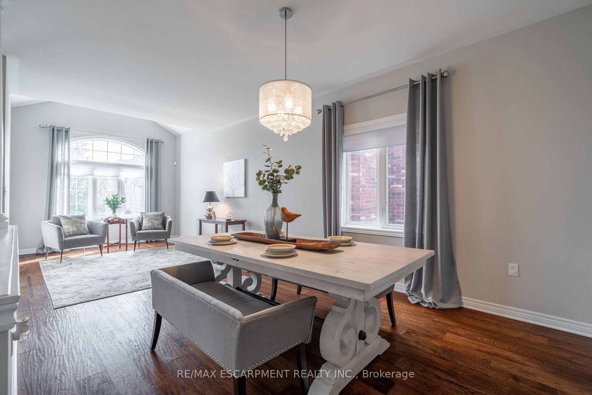 Photo 9 of 51 Showcase Drive, Hamilton, Stoney Creek — HOMEH