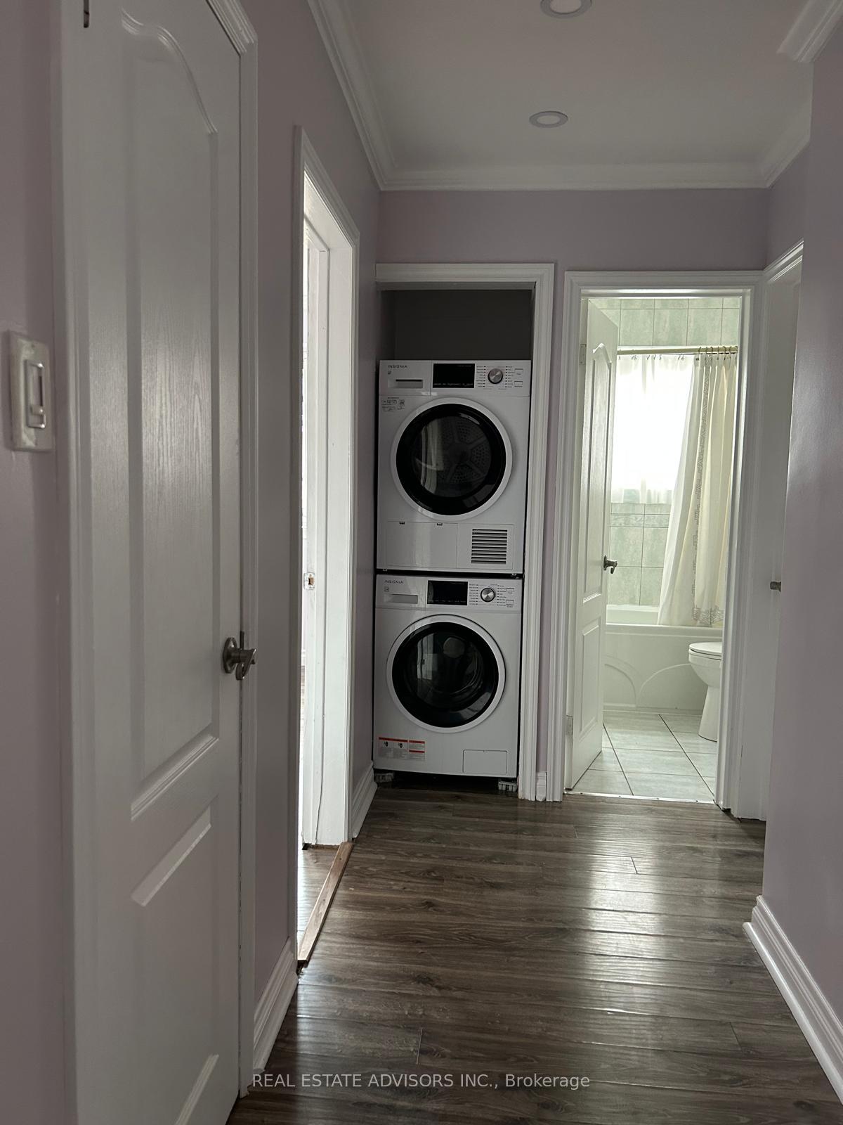 Photo 25 of 46 Huddleston Court, Scarborough, Clairlea-Birchmount — HOMEH