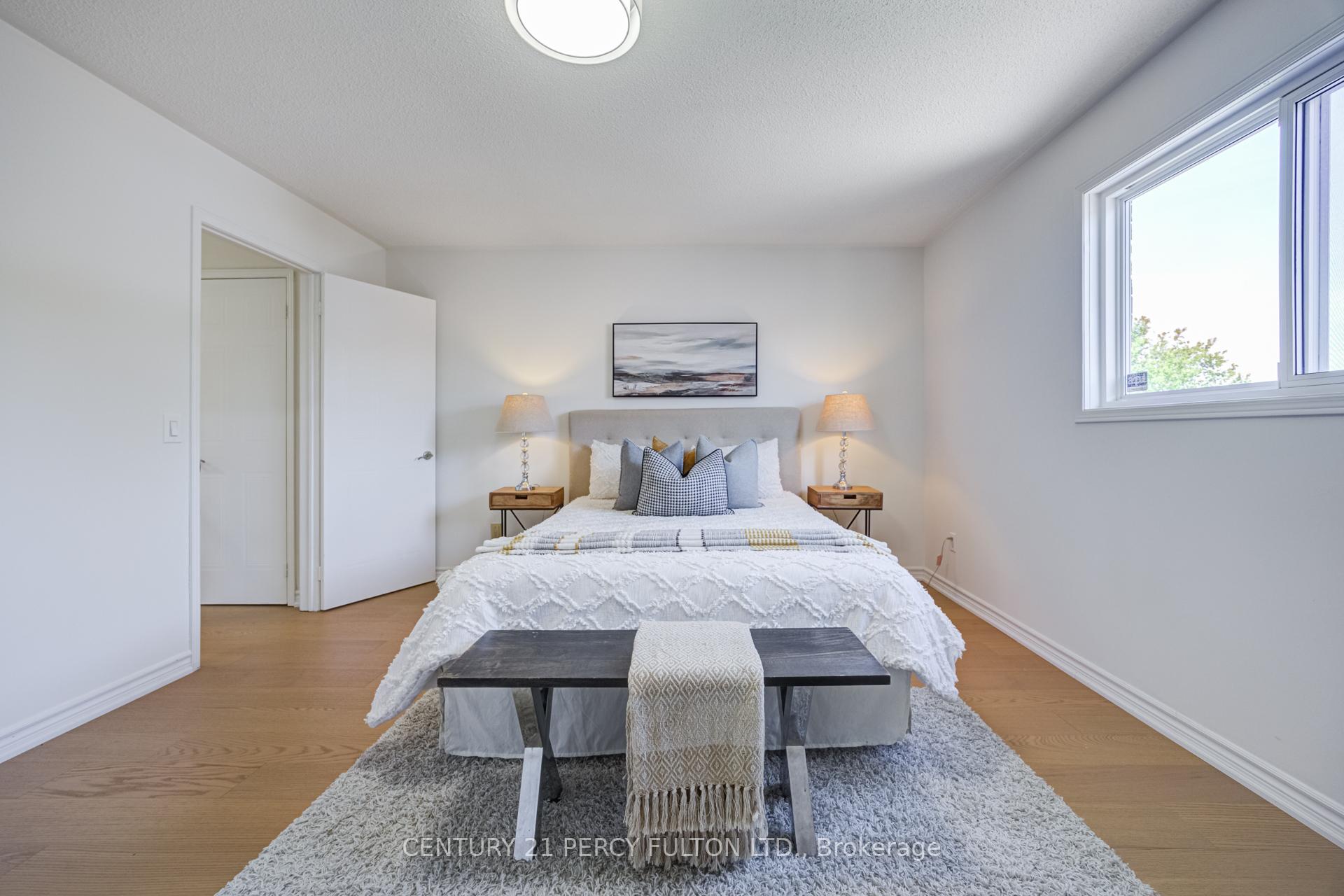Photo 20 of 611 Atwood Crescent, Pickering, West Shore — HOMEH