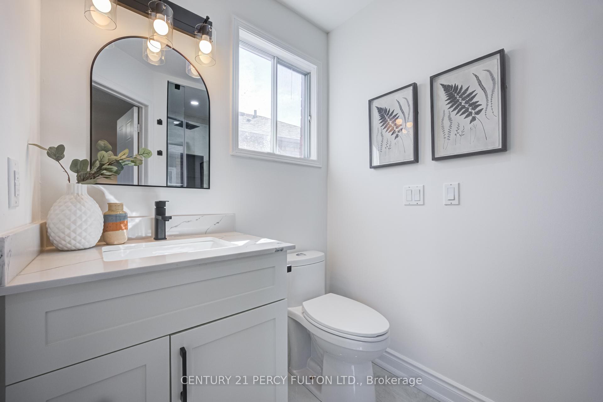 Photo 23 of 611 Atwood Crescent, Pickering, West Shore — HOMEH