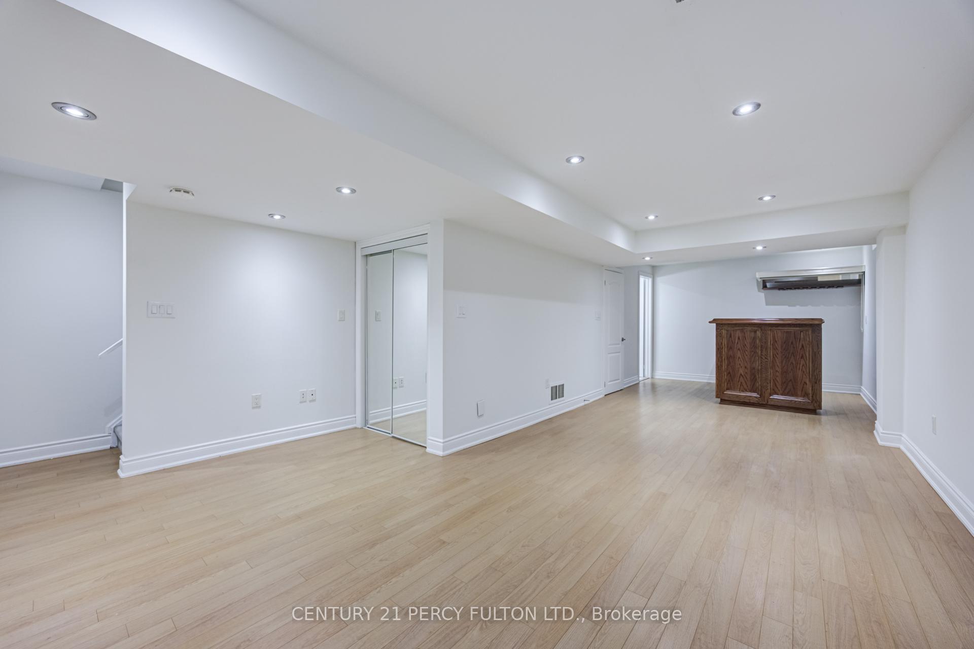 Photo 32 of 611 Atwood Crescent, Pickering, West Shore — HOMEH