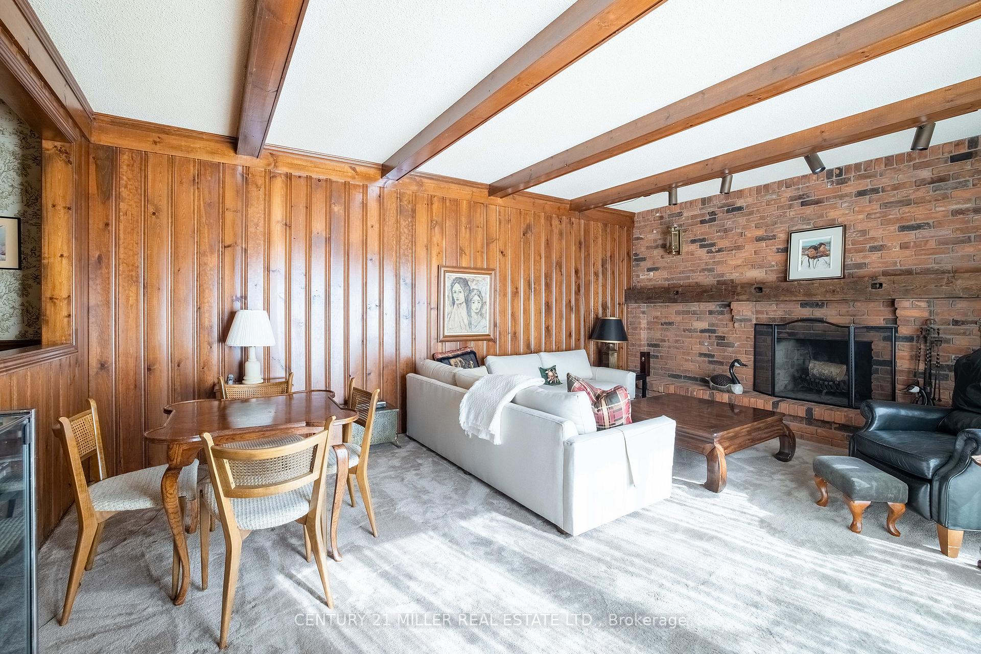 Photo 16 of 16 Colonial Crescent, Oakville, Morrison — HOMEH