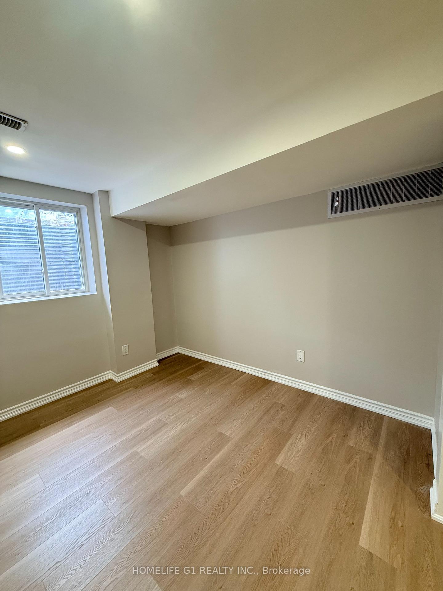 Photo 5 of Unit Bsmt, 3 Amaryllis Drive, Brampton, Northwest Sandalwood Parkway — HOMEH