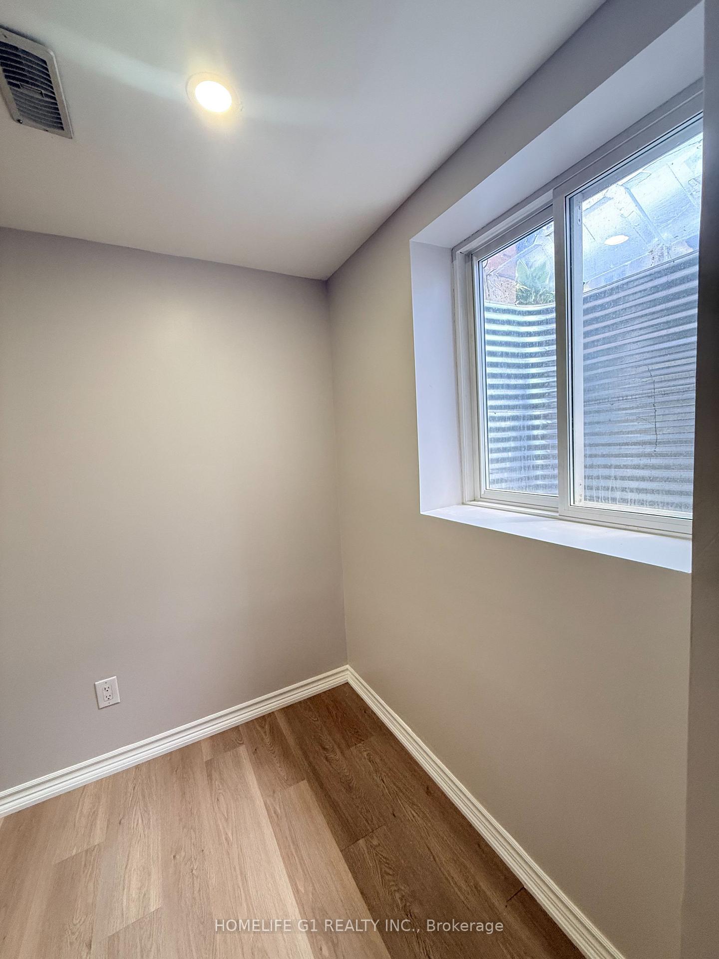 Photo 6 of Unit Bsmt, 3 Amaryllis Drive, Brampton, Northwest Sandalwood Parkway — HOMEH