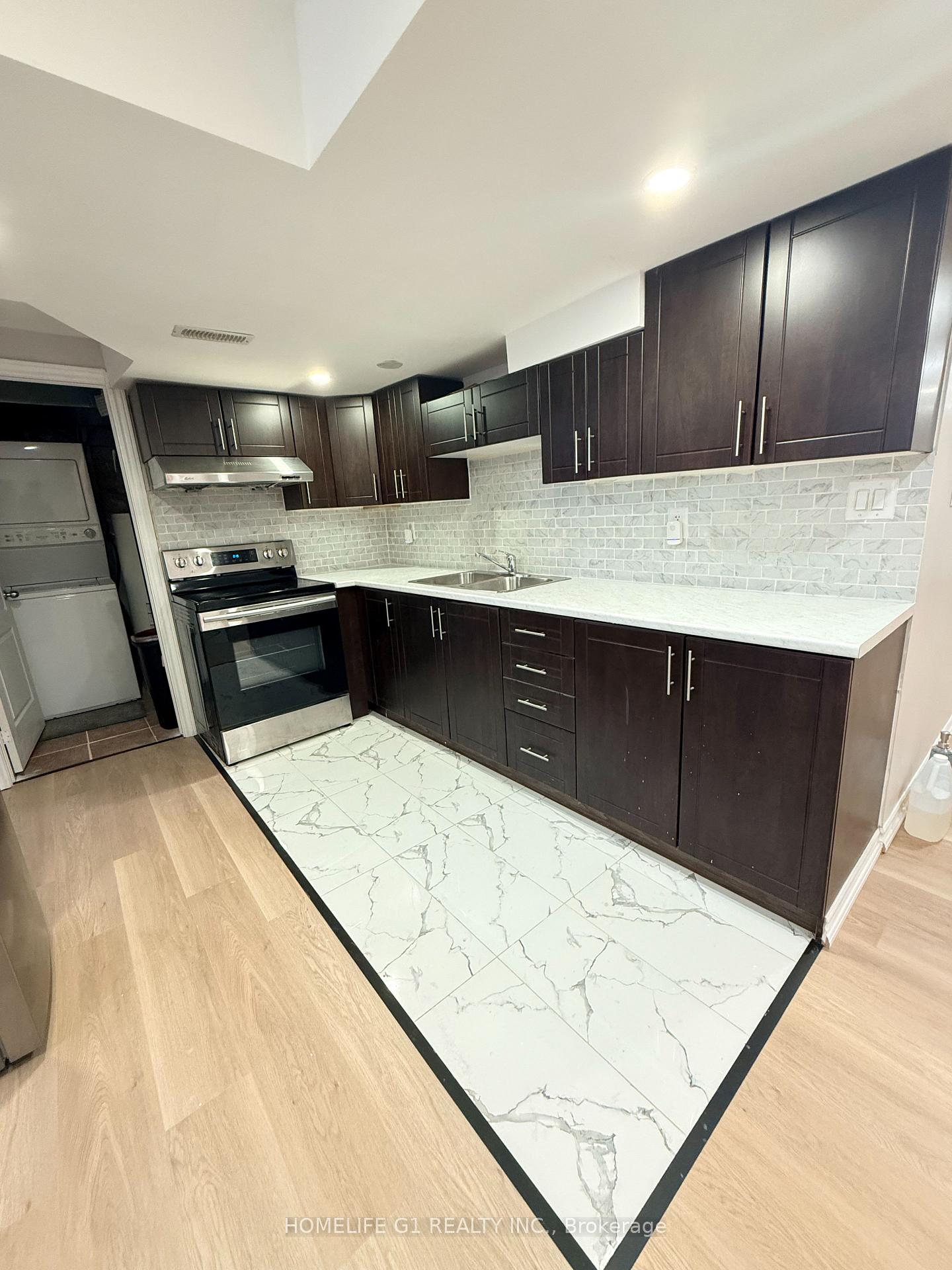 Photo 21 of Unit Bsmt, 3 Amaryllis Drive, Brampton, Northwest Sandalwood Parkway — HOMEH